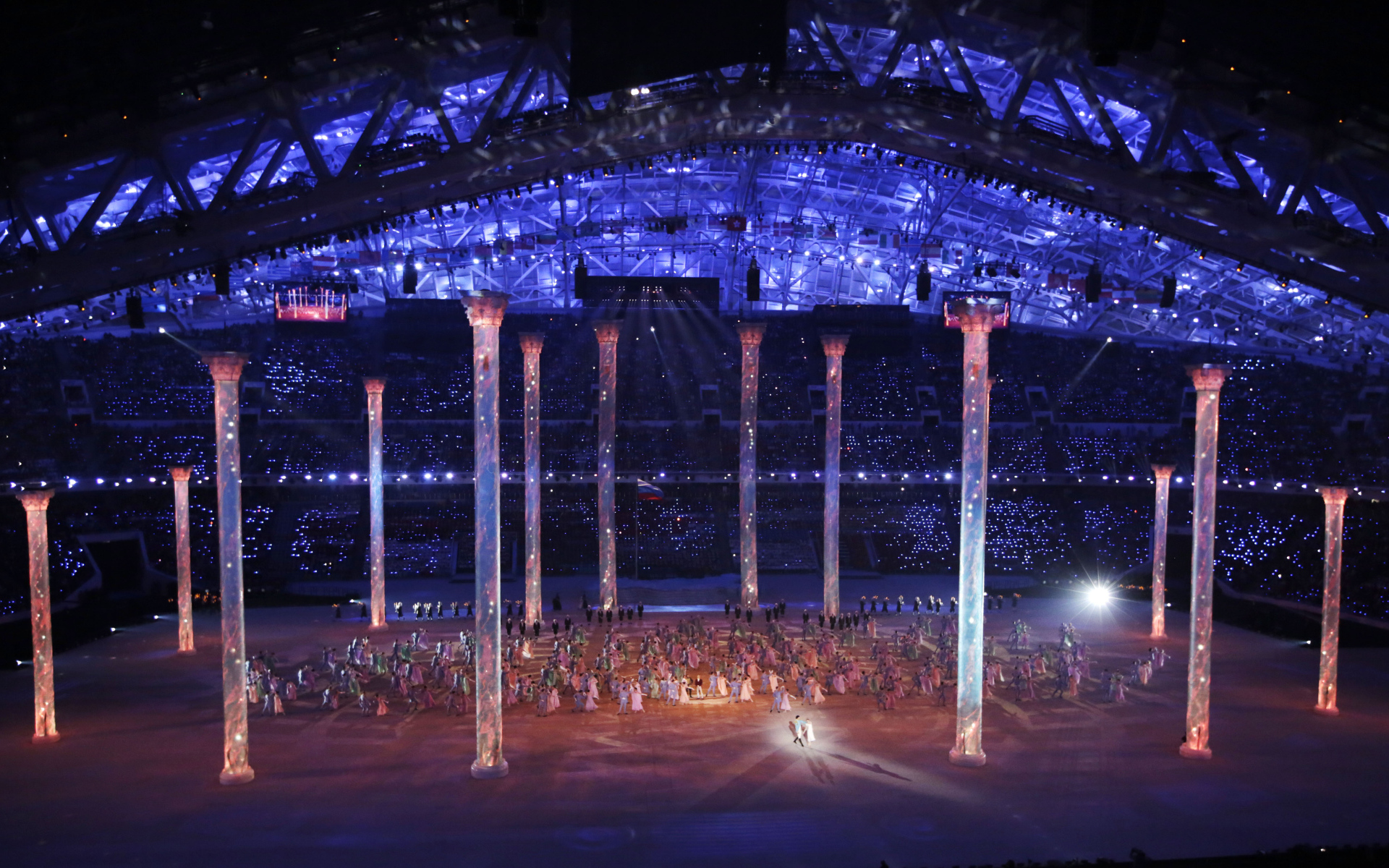 Элемент шоу на открытии Олимпиады в Сочи