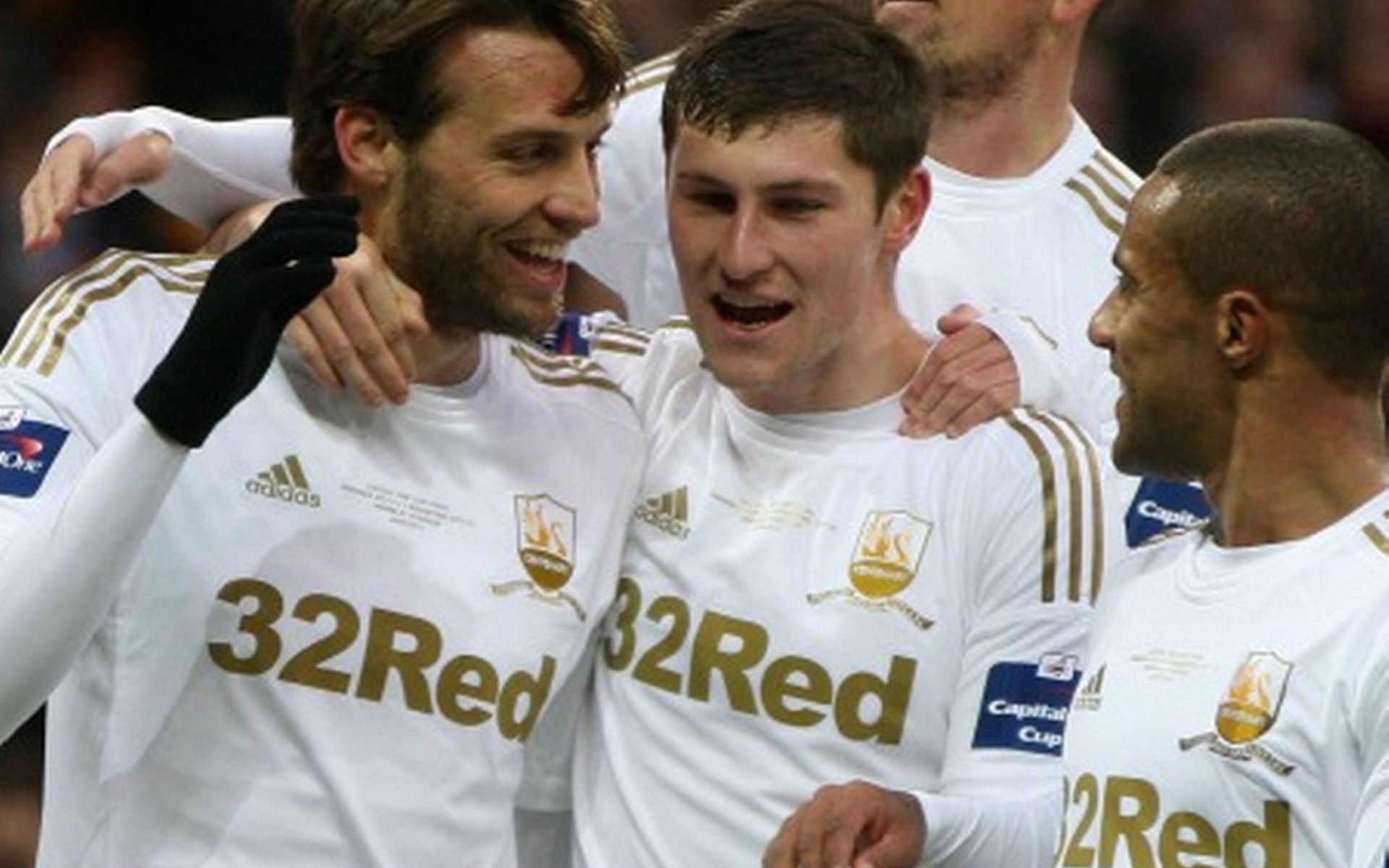 Суонси Сити