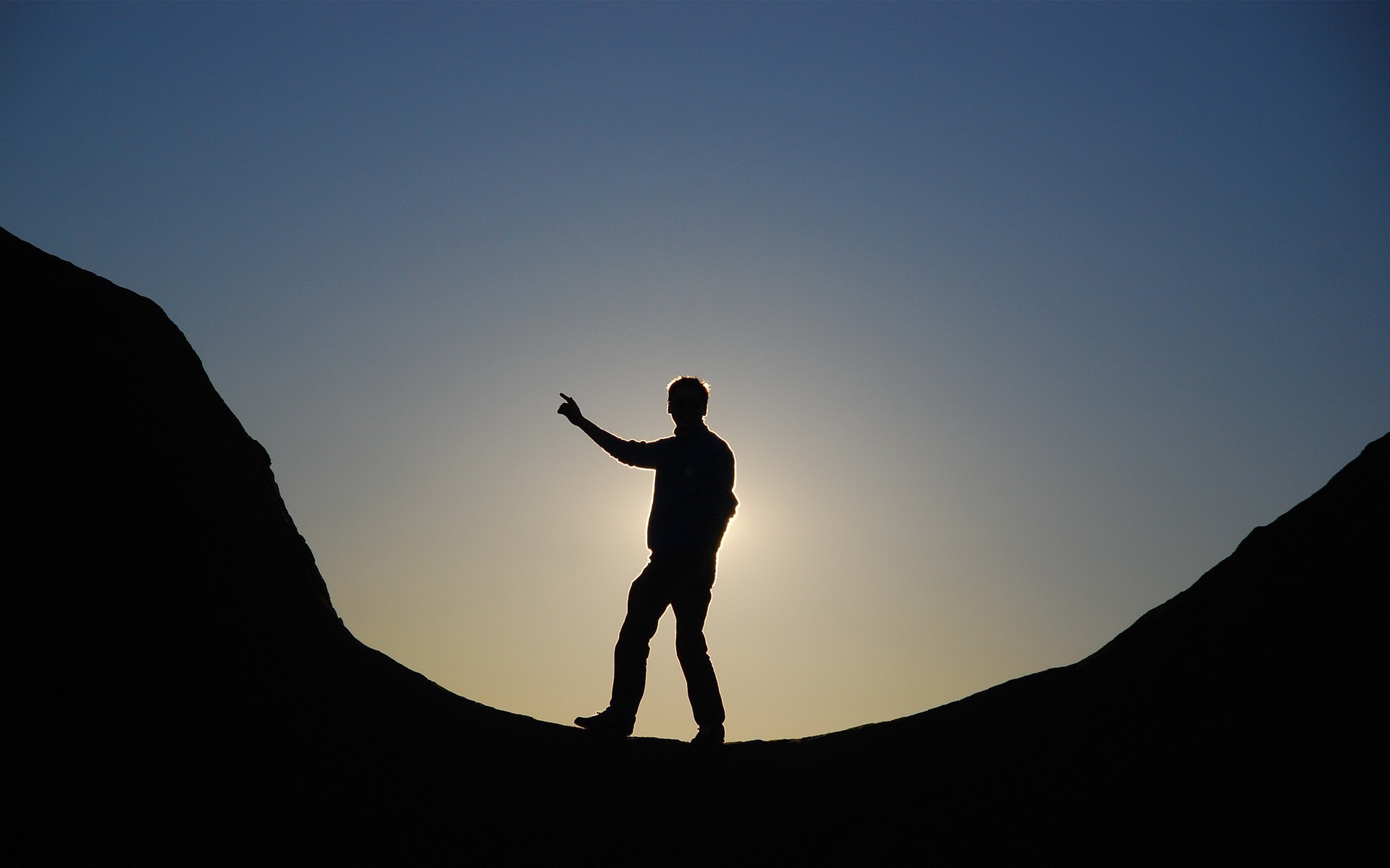 Силуэт человека, фон Убунту