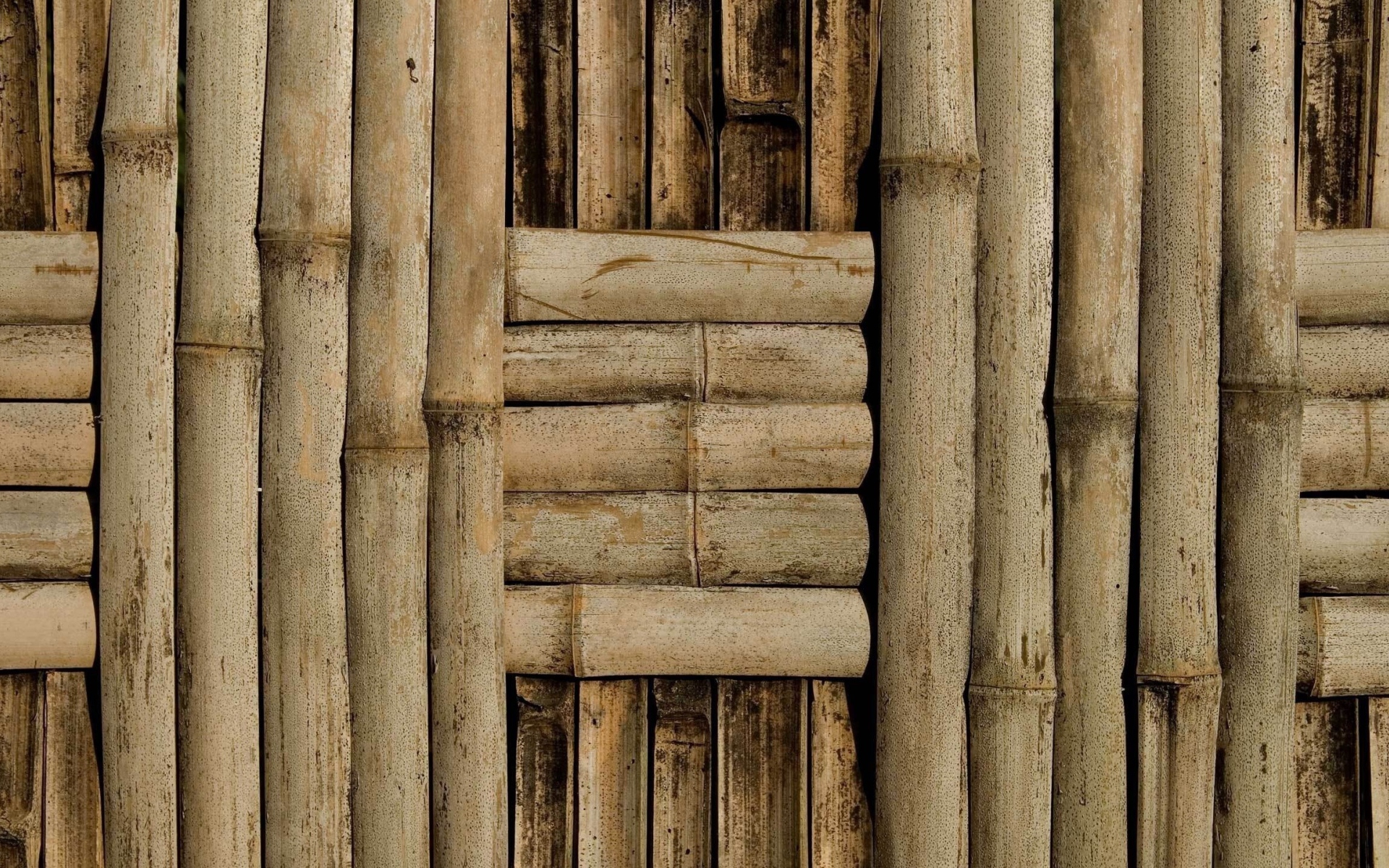 Плетение из бамбука