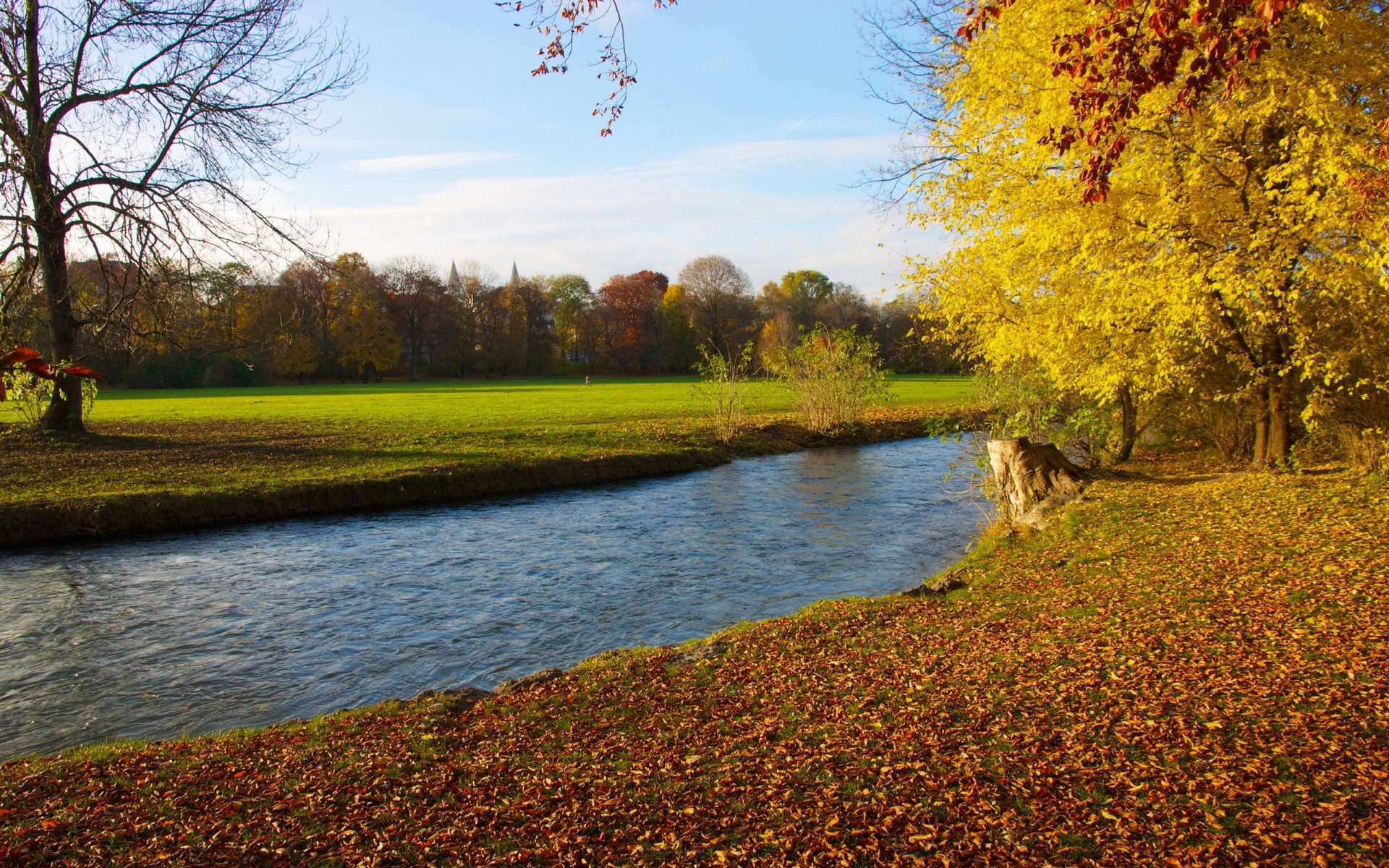 Речушка среди полей