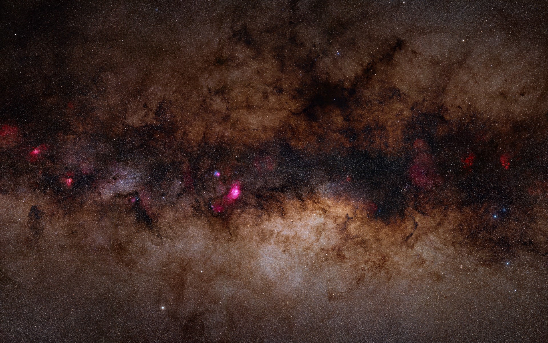 Розовые звезды в коричневой туманности