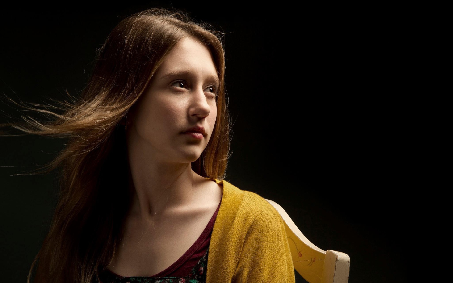 Знаменитая девушка Таисса Фармига