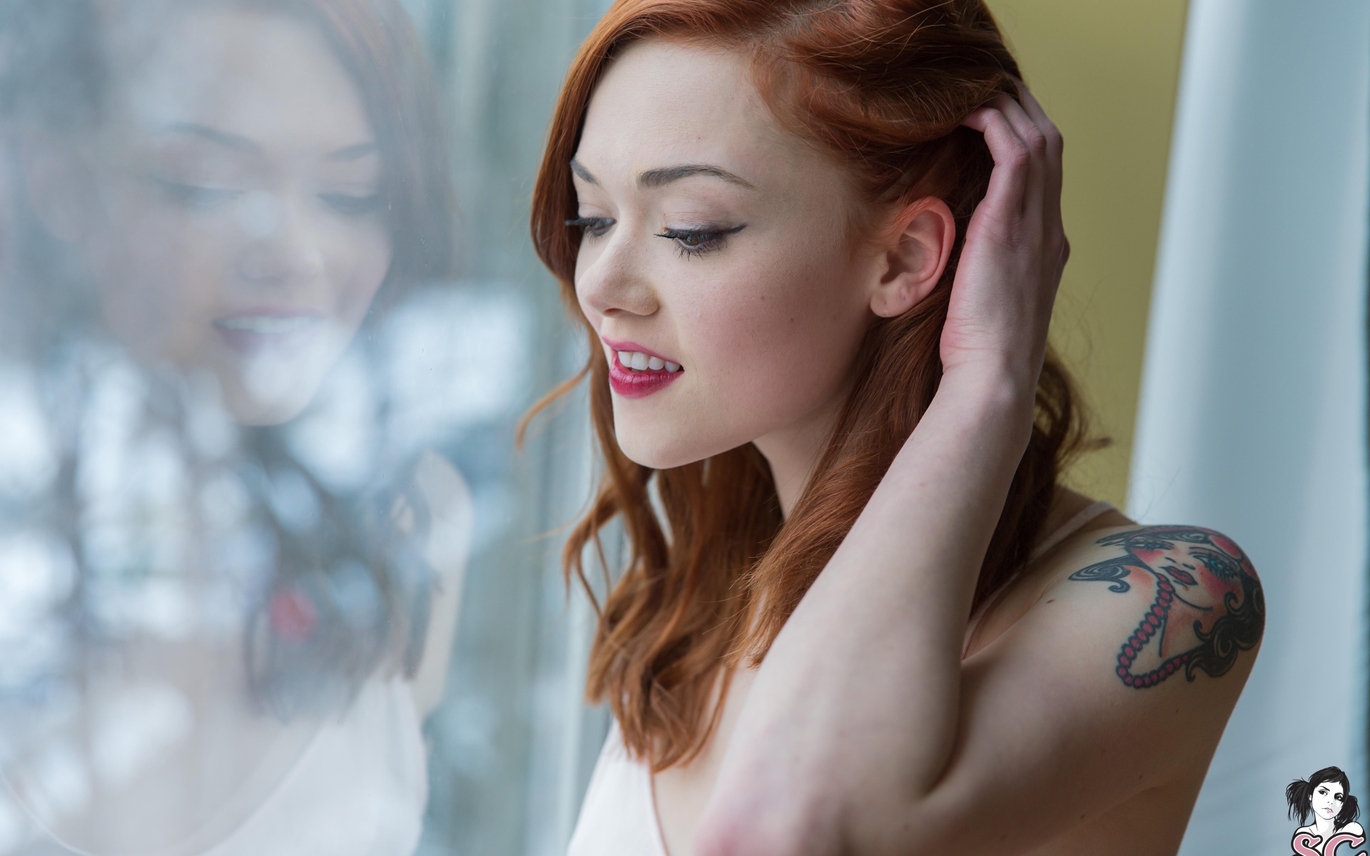 Портрет на плече