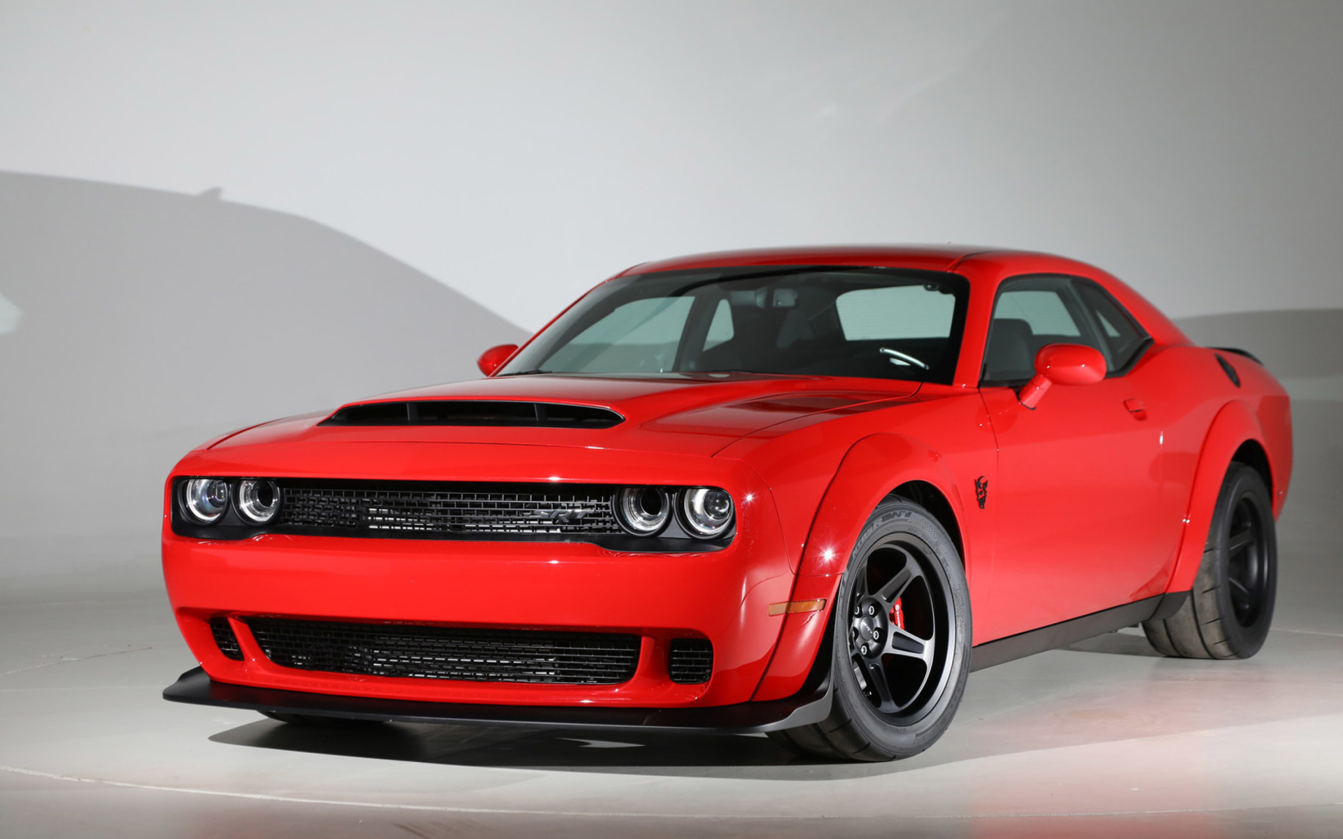 Автомобиль Dodge Challenger SRT Demon, 2018 