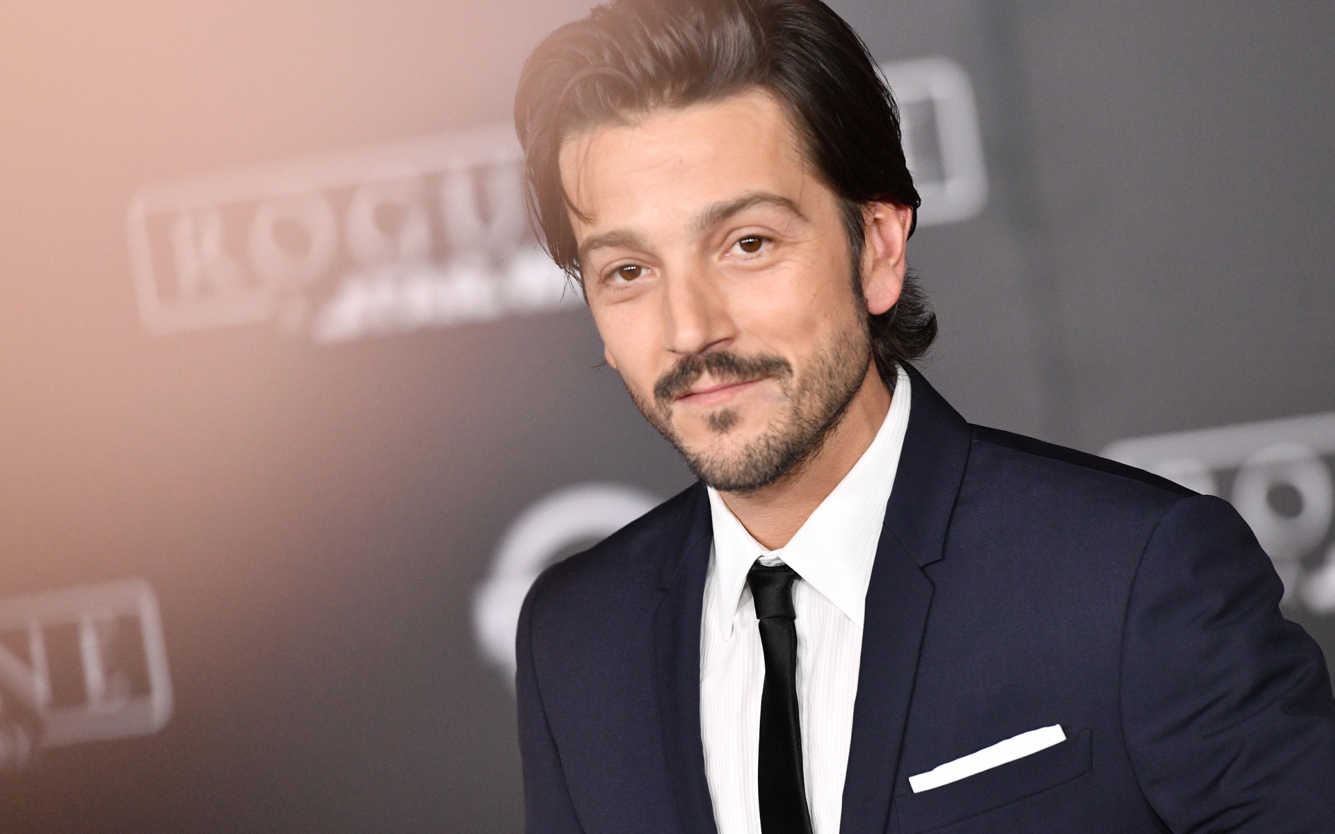 Молодой мексиканский актер  Диего Луна