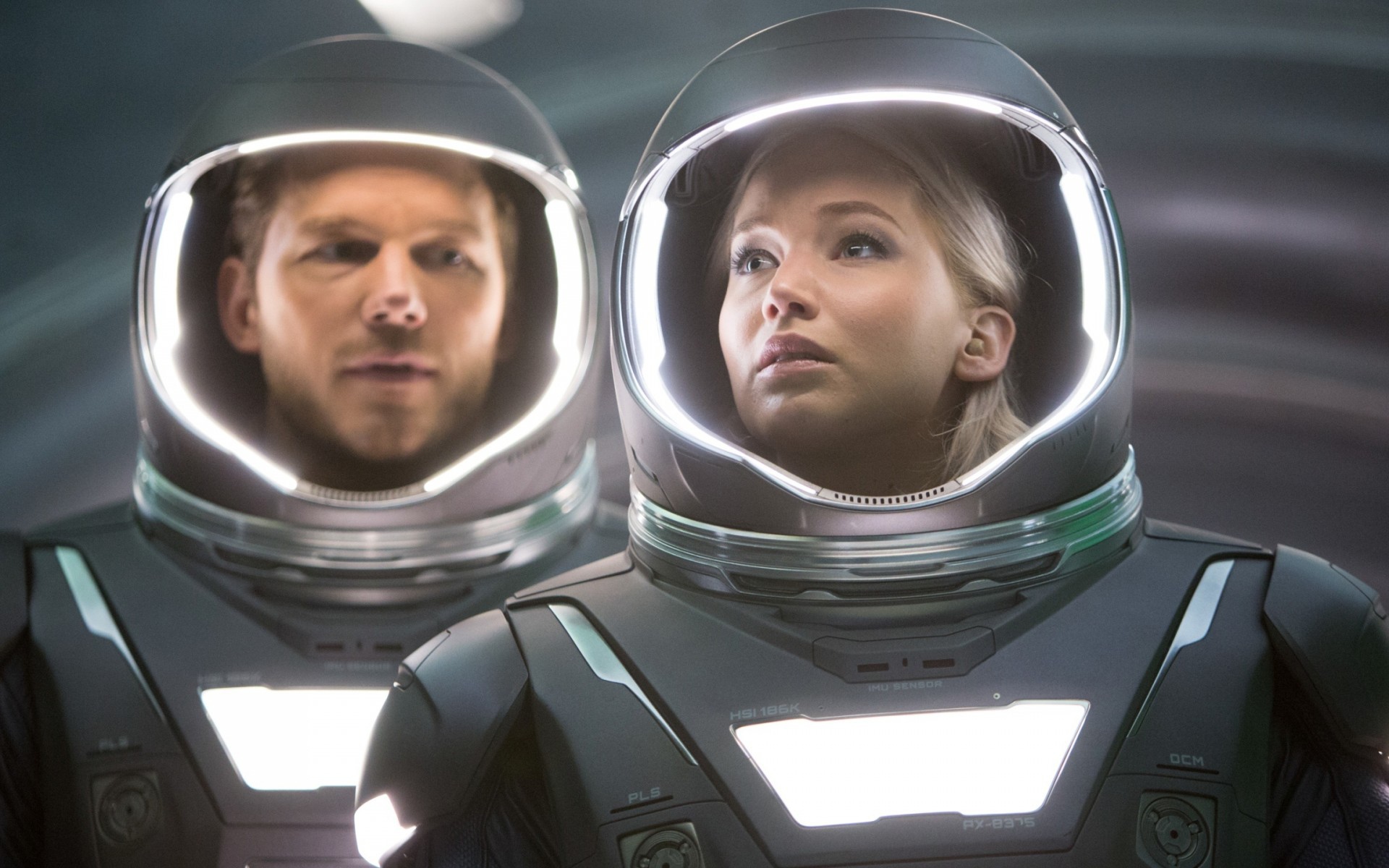 Главные герои фильма Пассажиры в скафандрах 