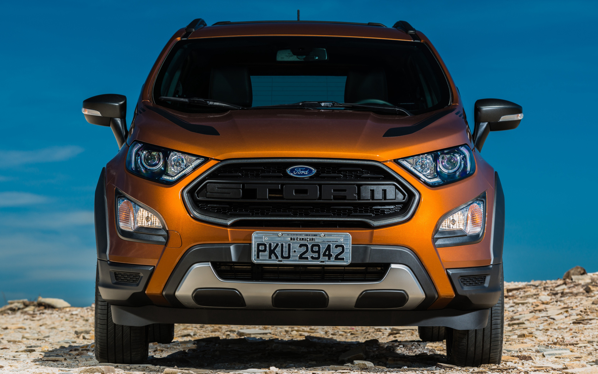 Orange car Ford EcoSport, 2018 front view