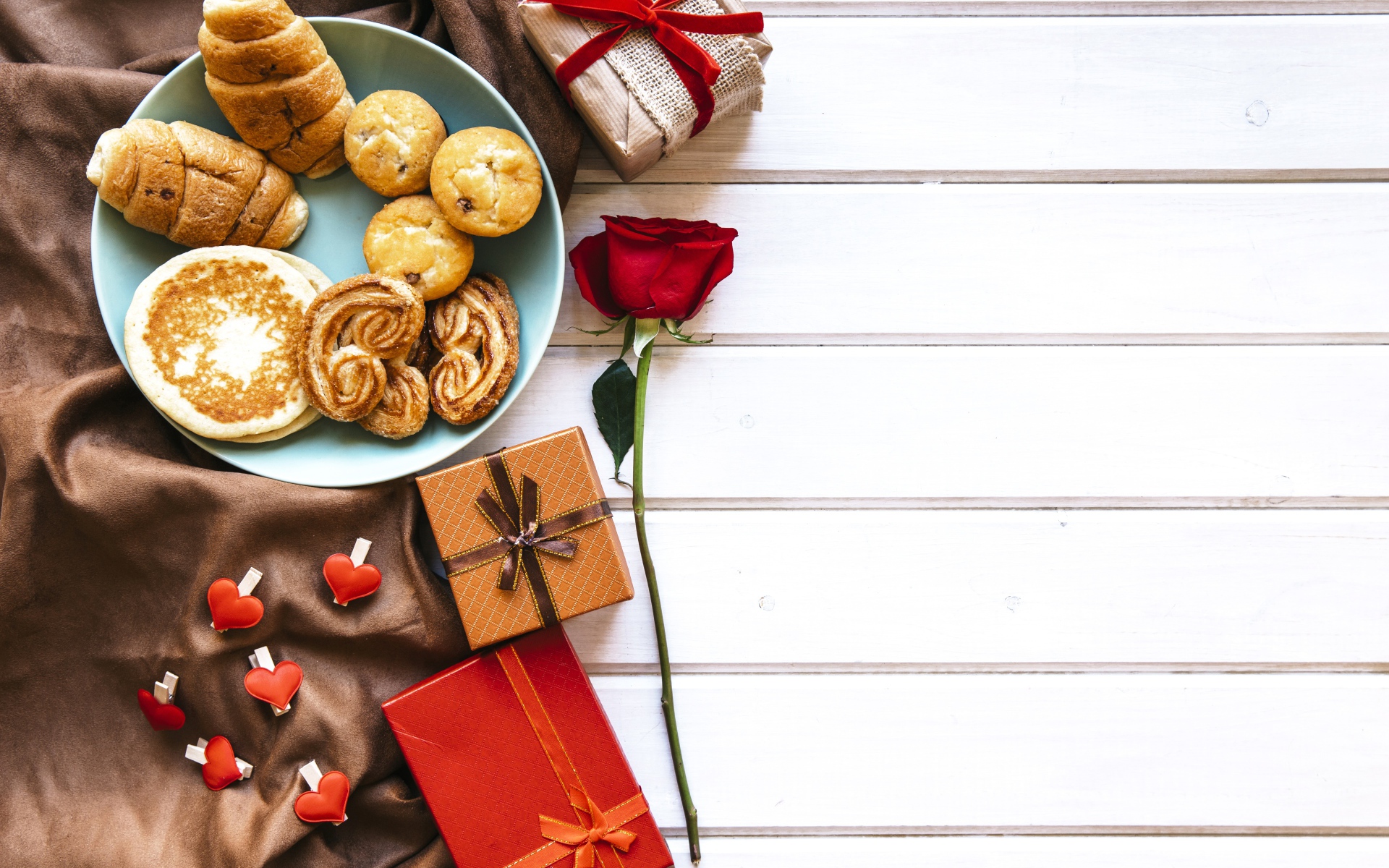 Завтрак для любимой, фон для открытки на День Святого Валентина