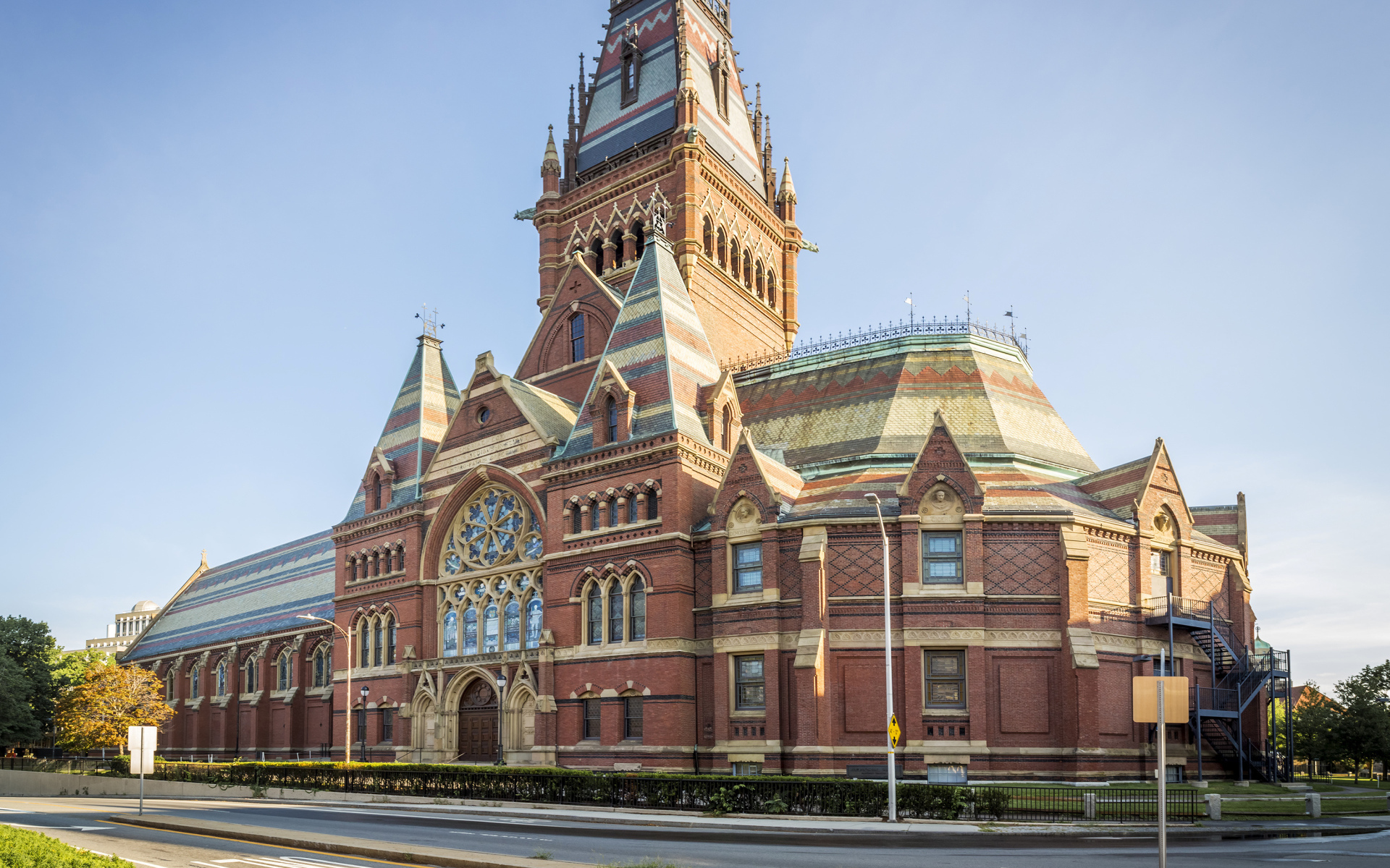 Здание Memorial Hall, Бостон. США