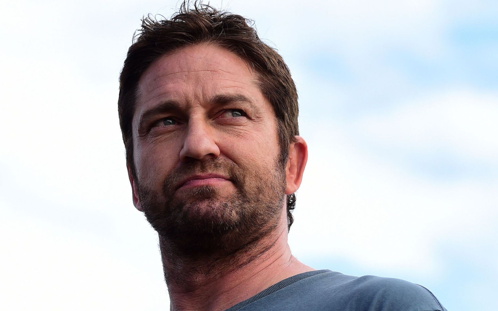 Шотландский актер Джерард Батлер крупным планом