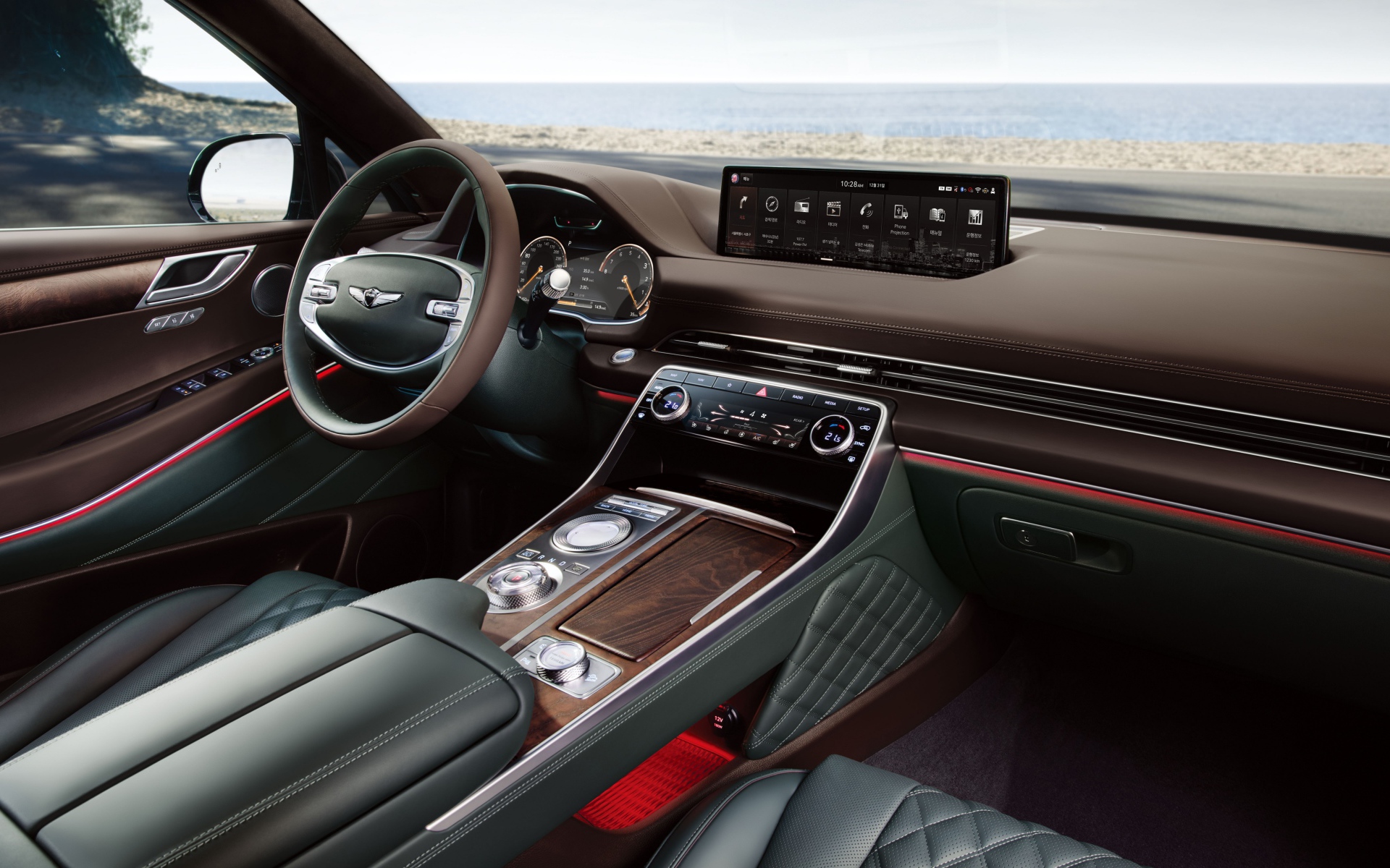 Салон автомобиля Genesis GV80 2020 года