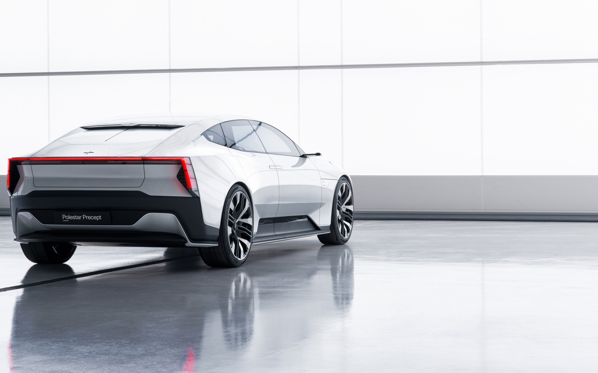 Автомобиль Polestar Precept 2020 года вид сзади