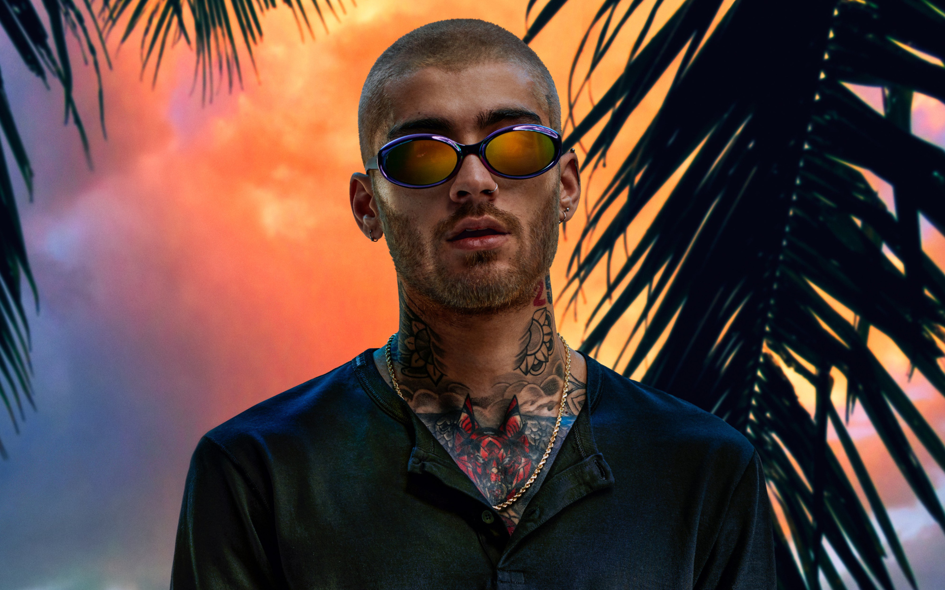 Певец Зейн Малик с татуировками на теле