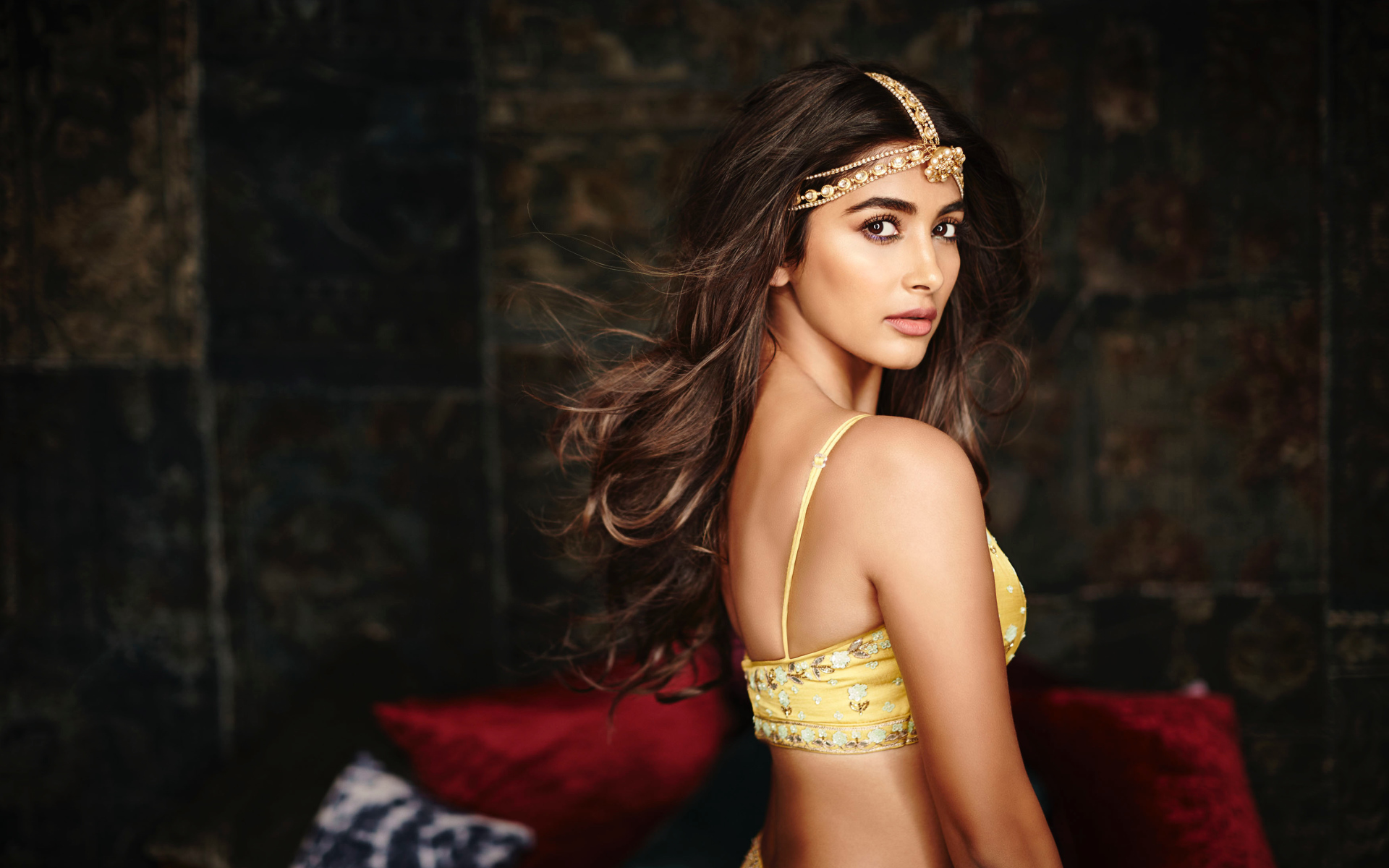 Яркая индийская актриса  Пуджа Хегде