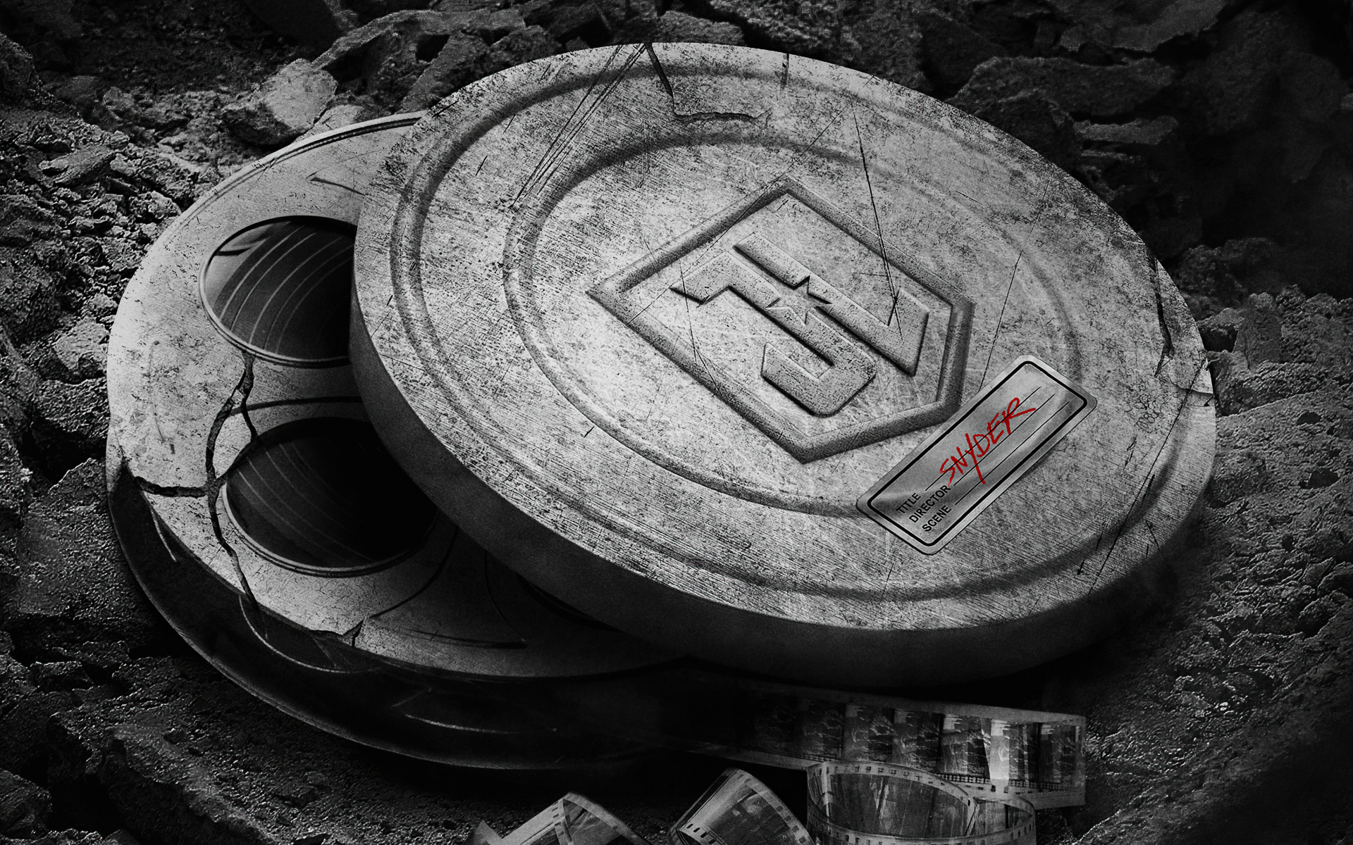 Старая бобина с фильмом Лига справедливости Зака Снайдера, 2021