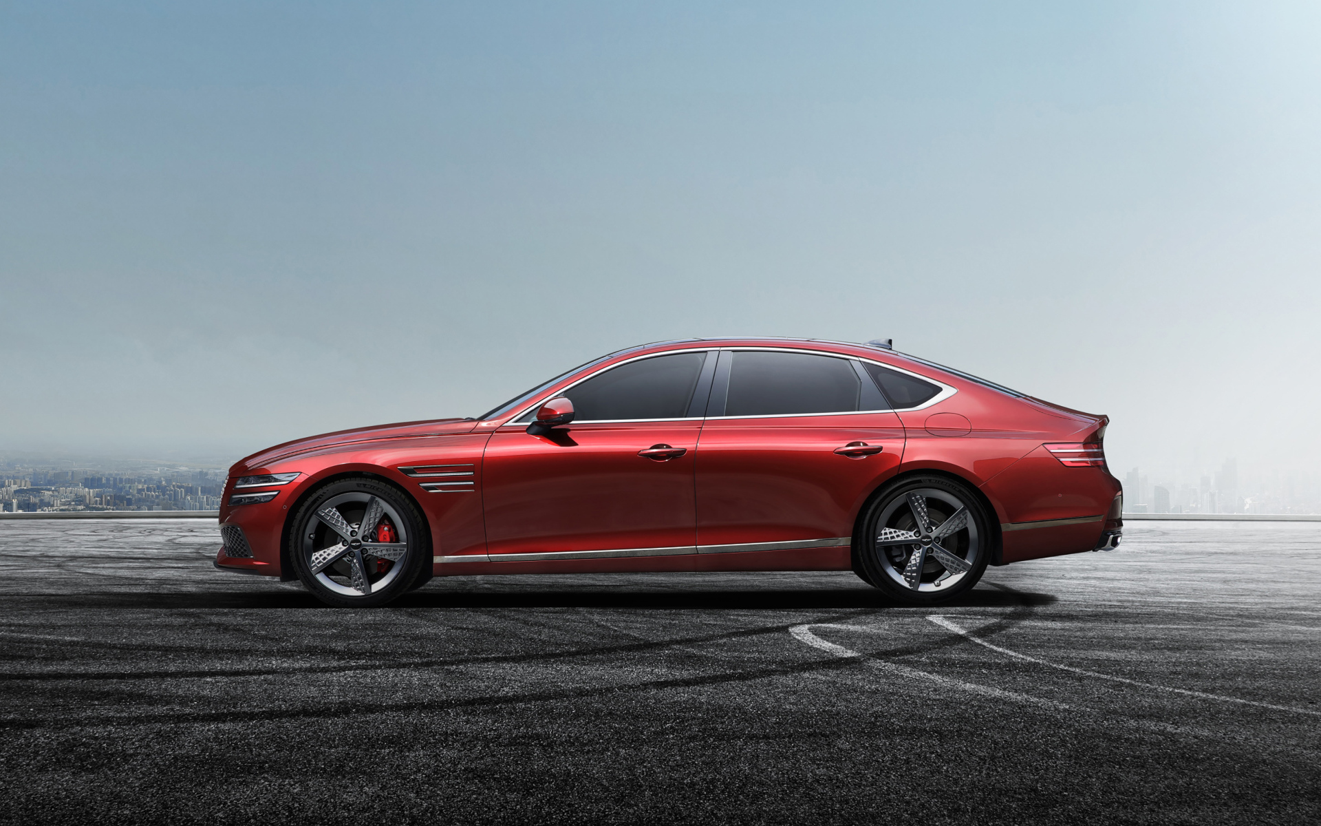 Автомобиль Genesis G80 Sport 2022 года вид сбоку