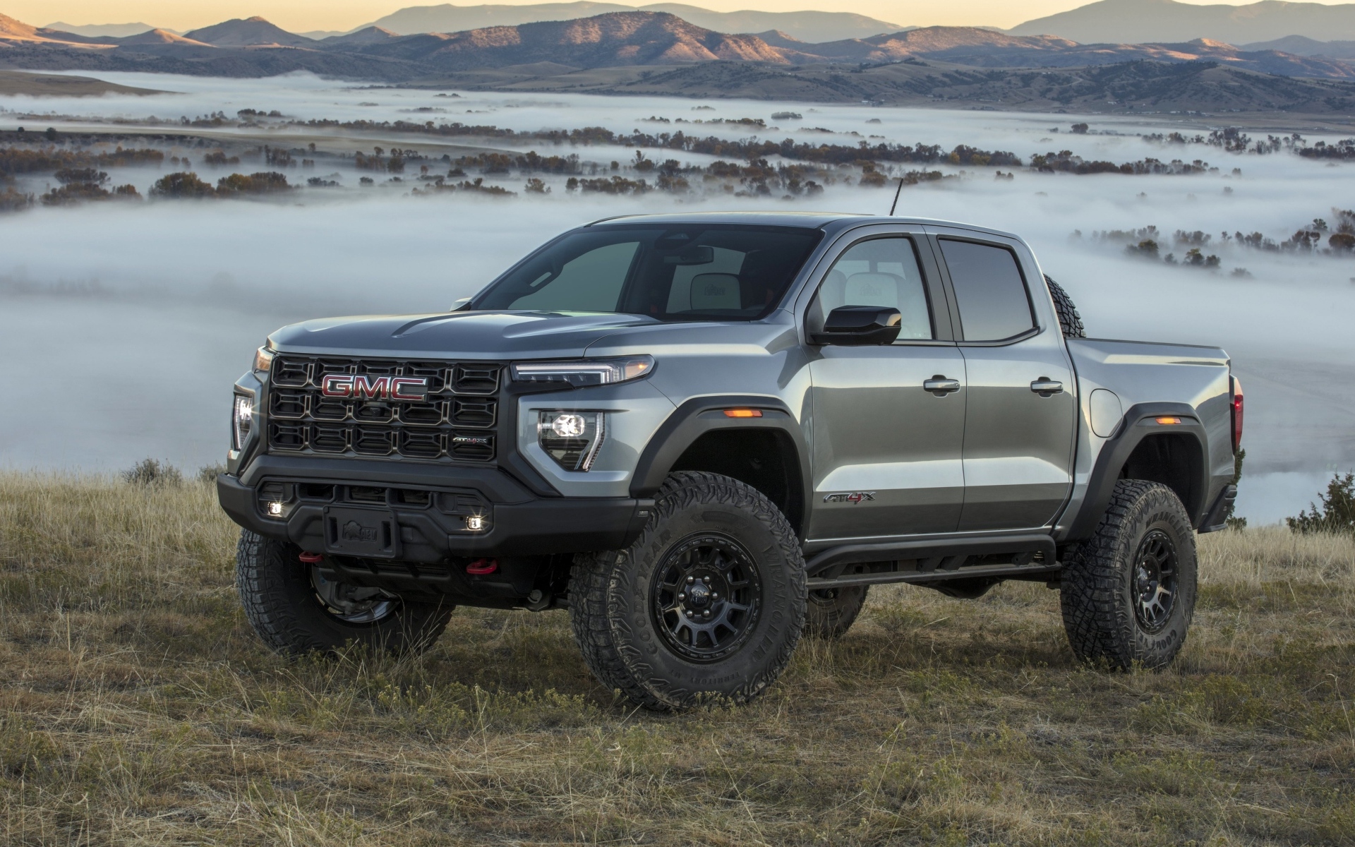 Большой пикап GMC Canyon AT4X AEV Edition Crew Cab 2024