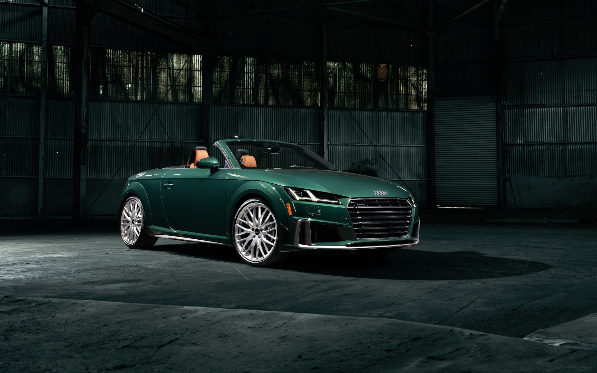 Зеленый кабриолет Audi TT Roadster Final Edition 2023  года