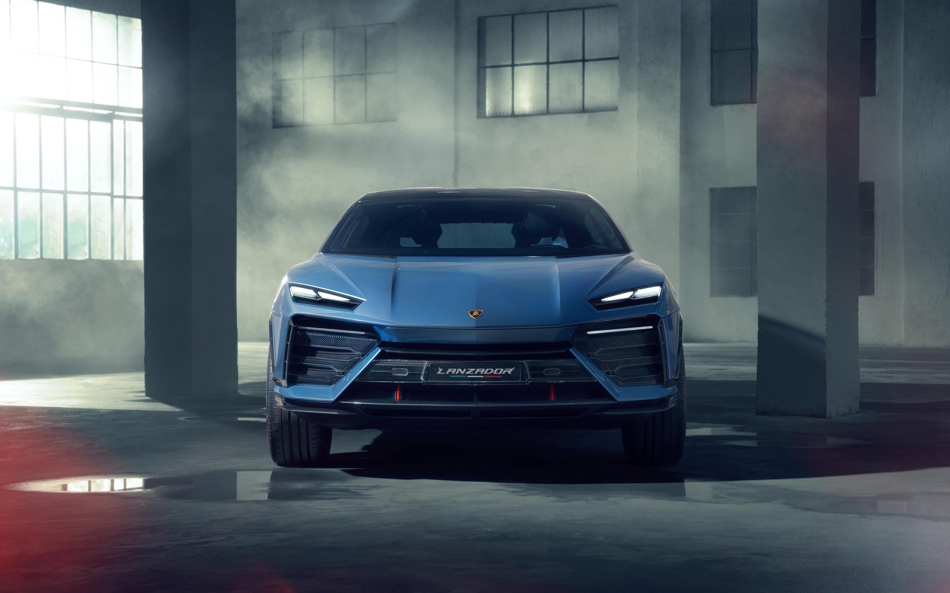 Автомобиль Lamborghini Lanzador Concept EV в здании