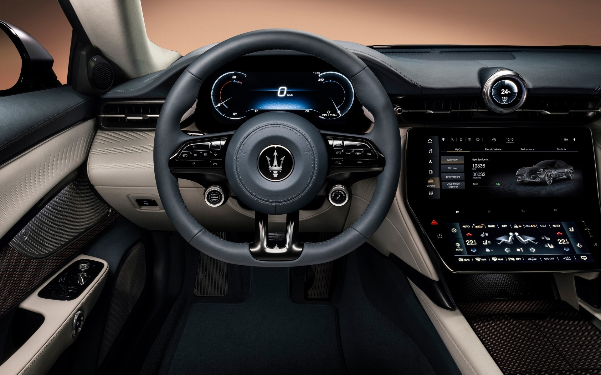 Кожаный салон автомобиля Maserati GranTurismo Folgore 2023  года