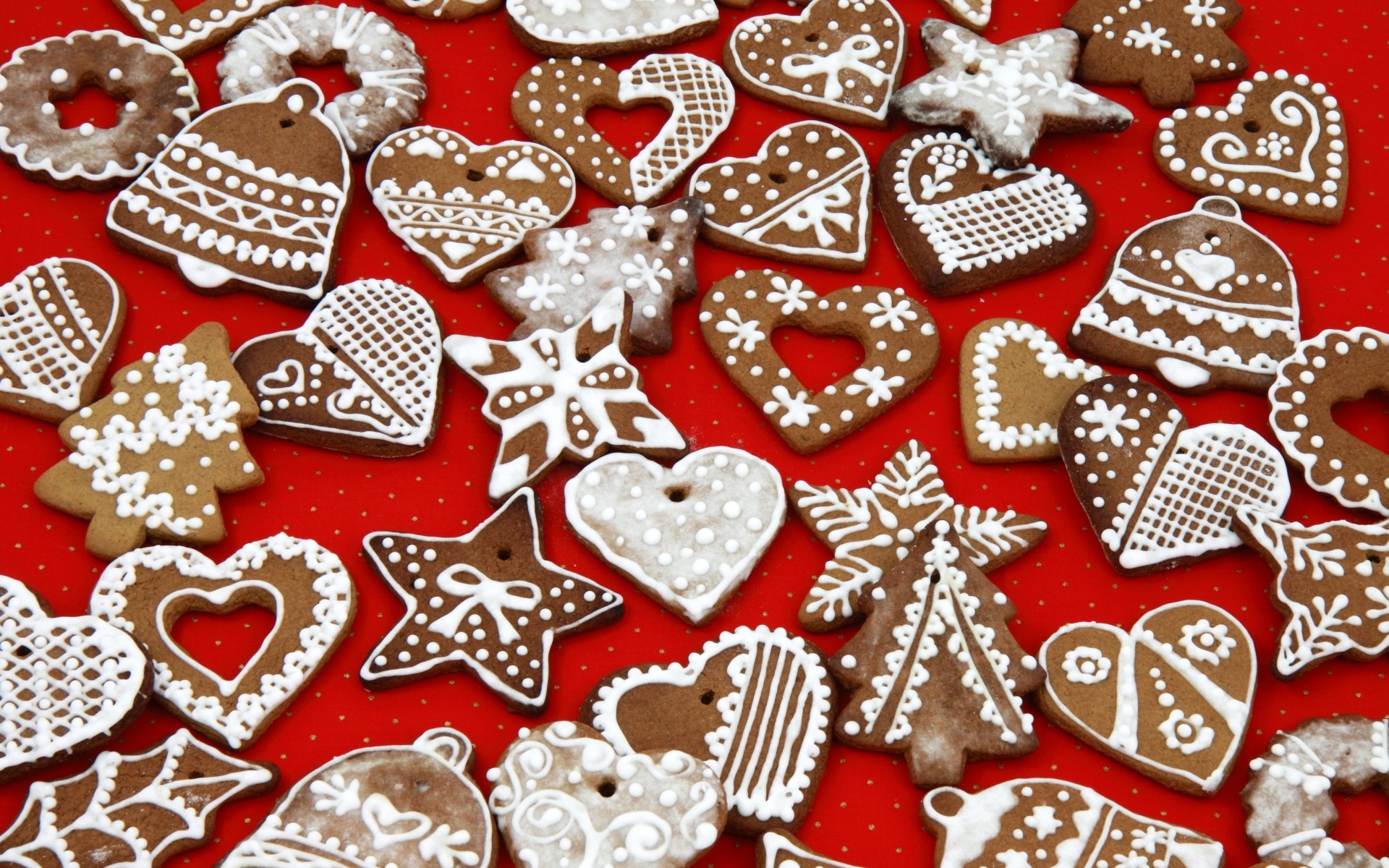 Красивое рождественское печенье в сахарной глазури