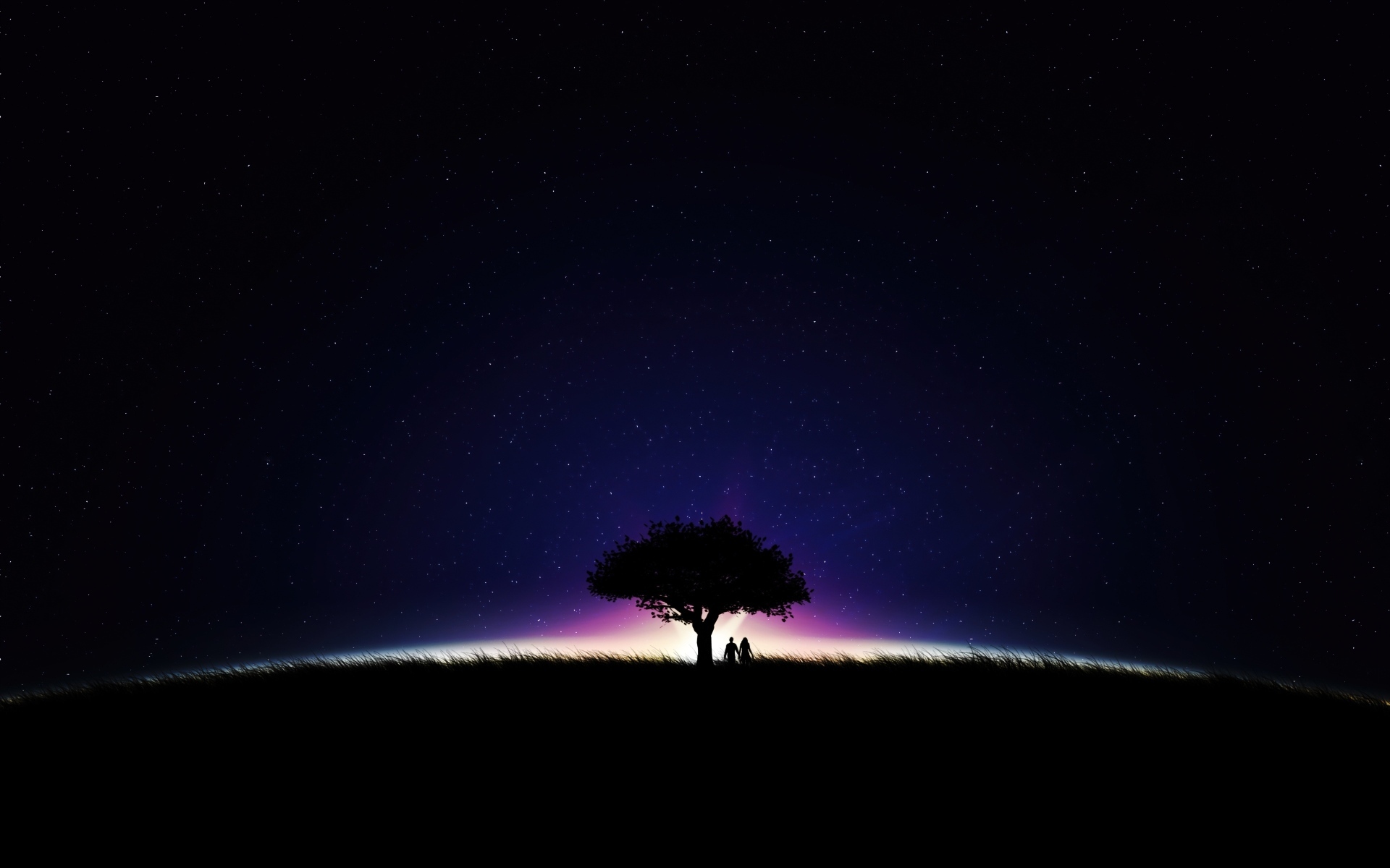 Большое дерево на фоне неба ночью