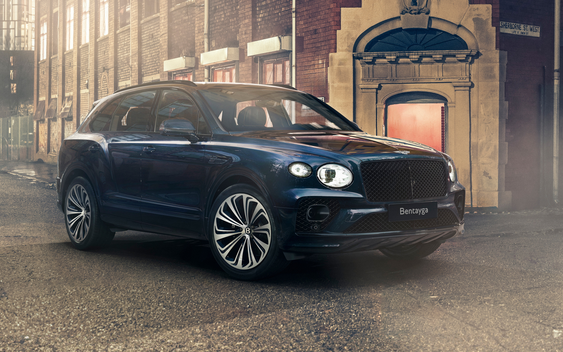 Автомобиль Bentley Bentayga By Mulliner 2024  года в городе