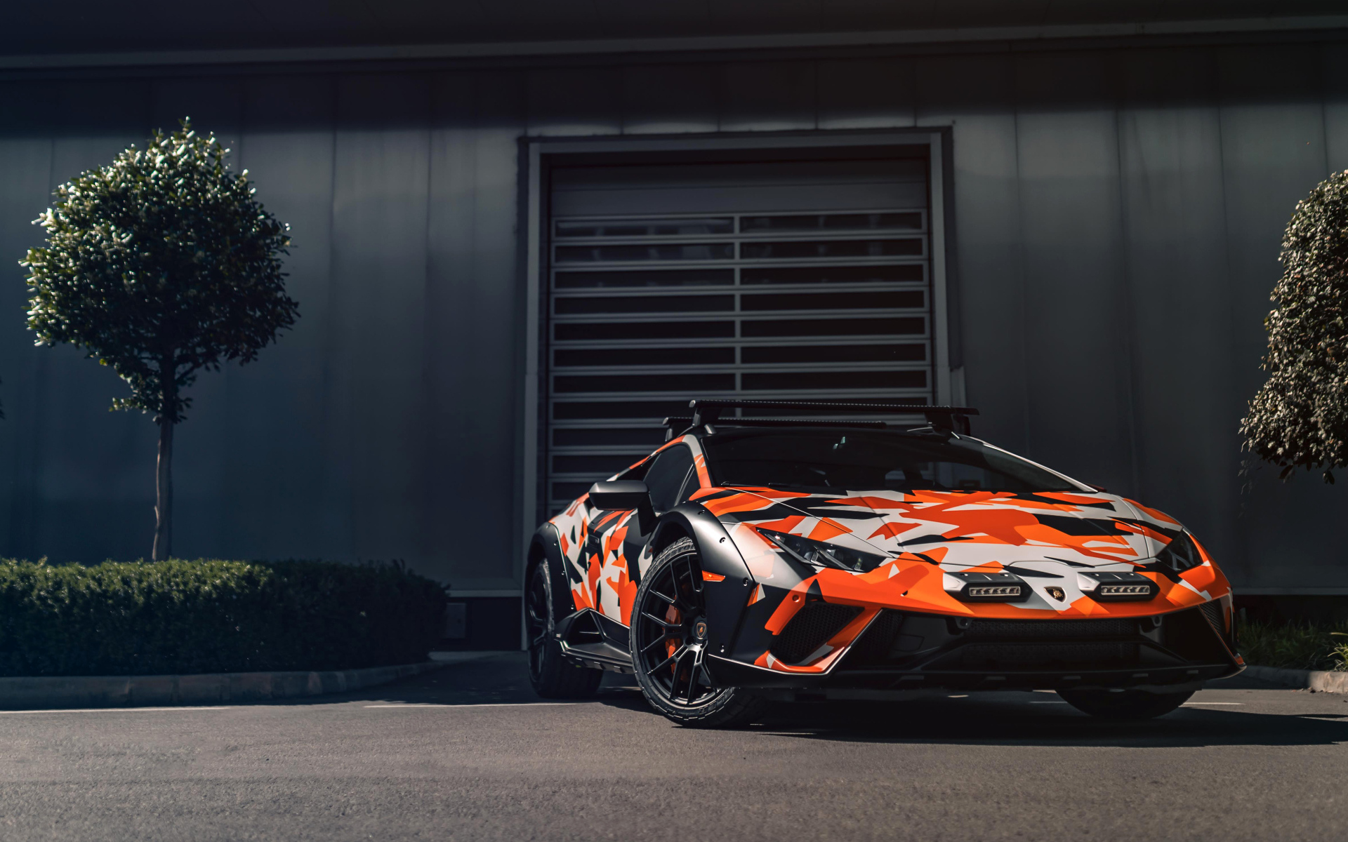 Автомобиль  Lamborghini Huracán Sterrato All-Terrain Ad Personam 2024 года