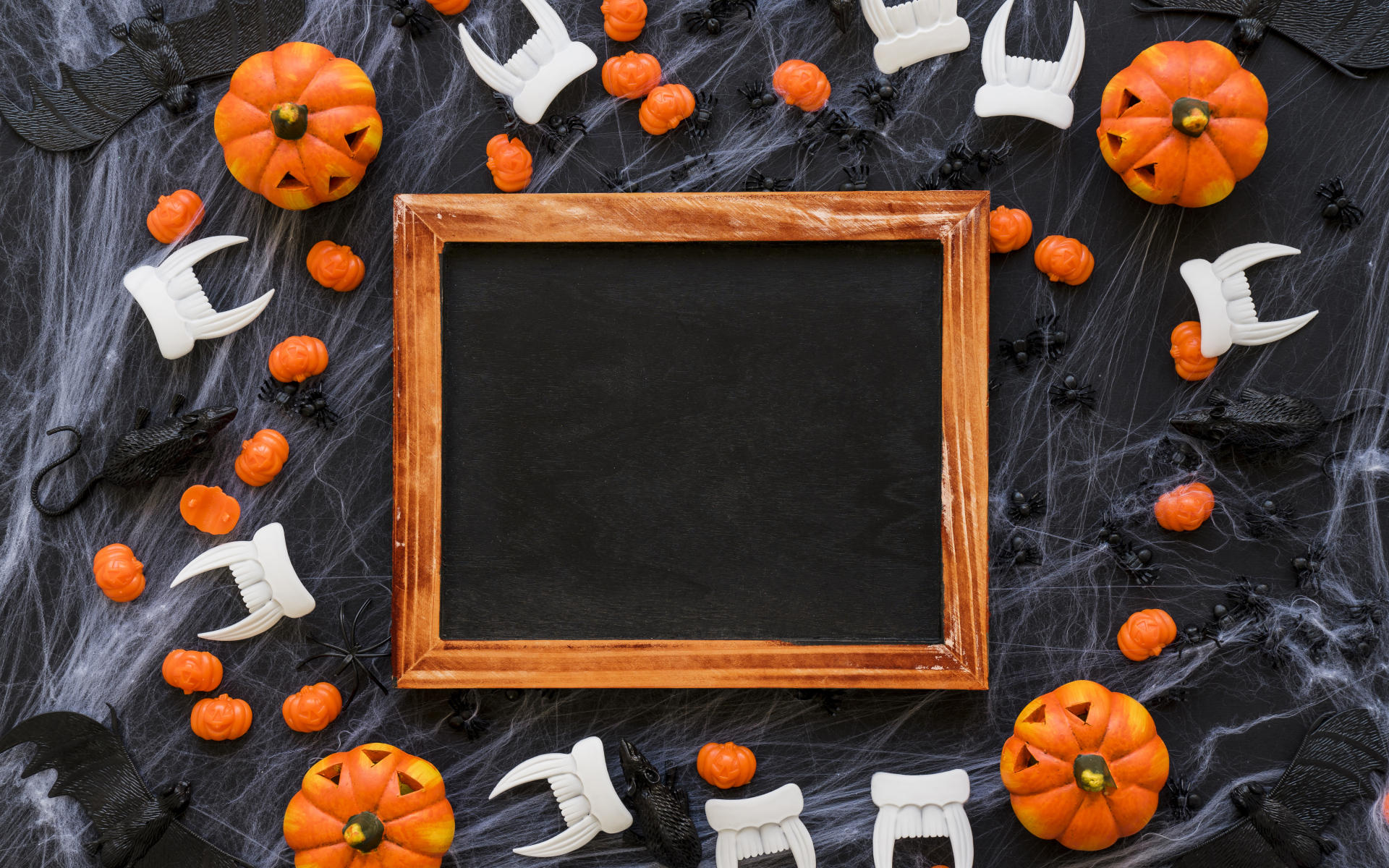 Рамка с декором для открытки на Хэллоуин