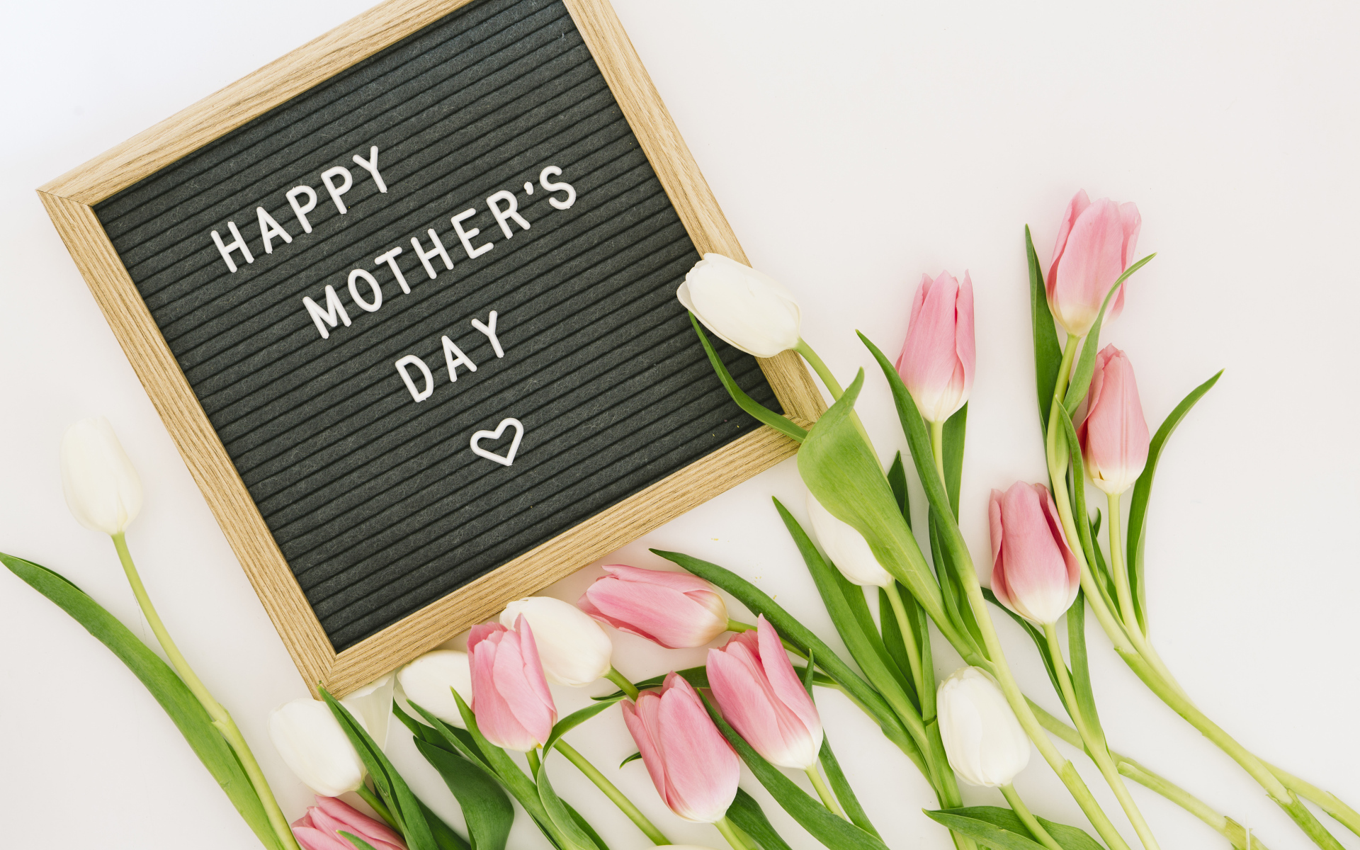 Букет розовых тюльпанов на день матери