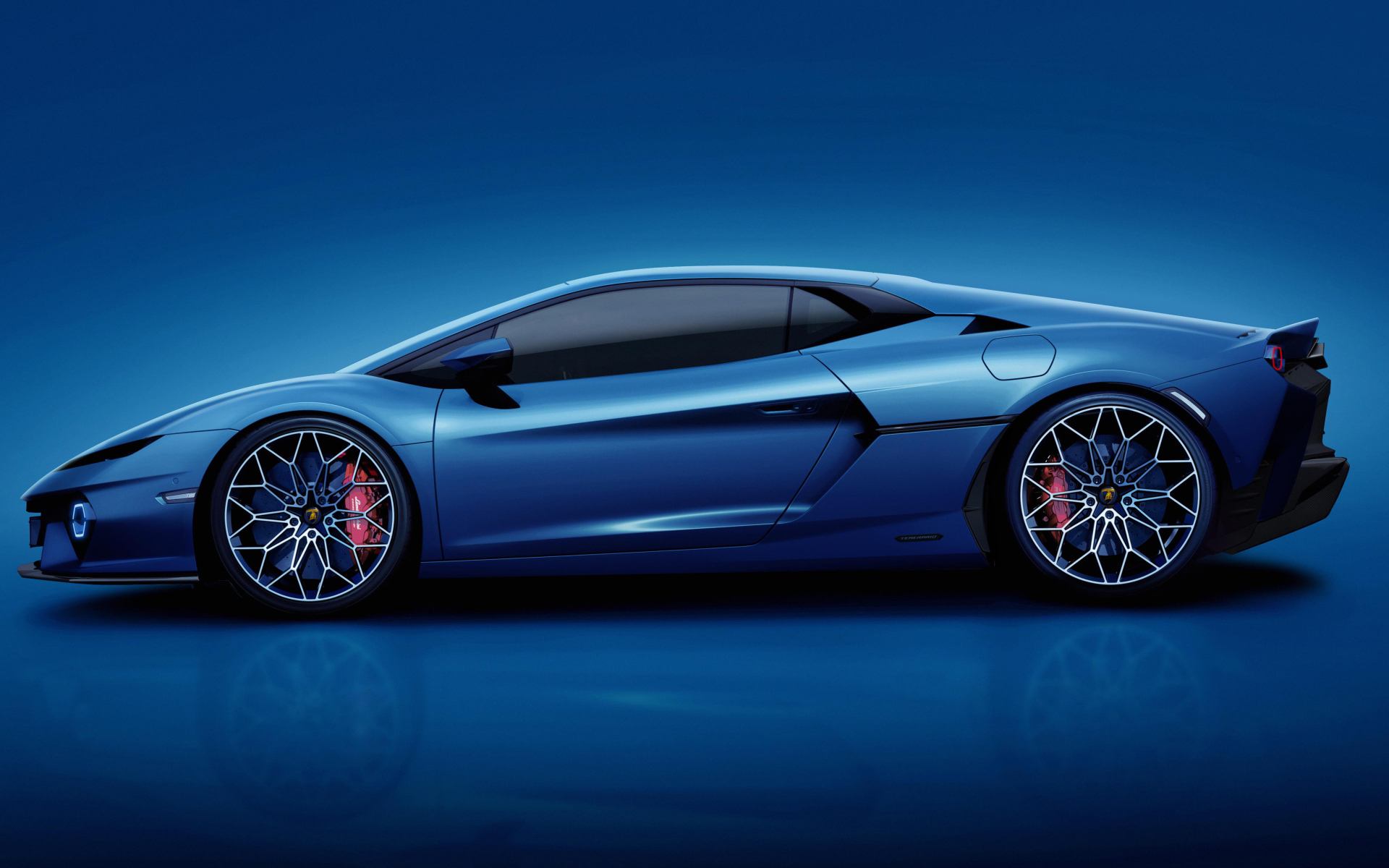 Автомобиль Lamborghini Temerario на синем фоне вид сбоку