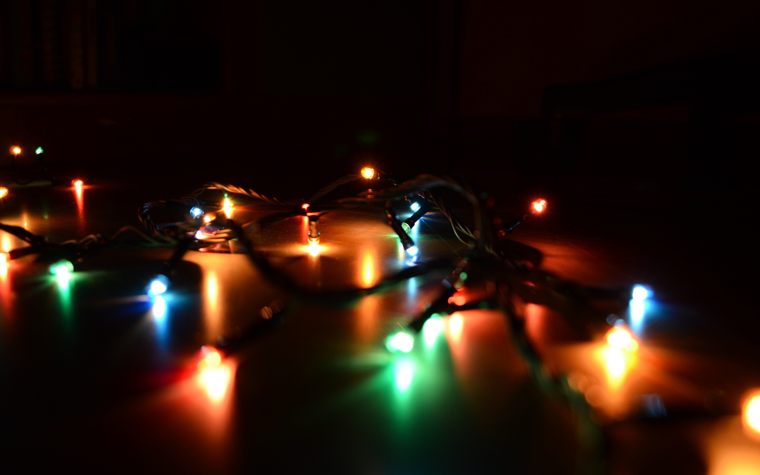 Цветные гирлянды