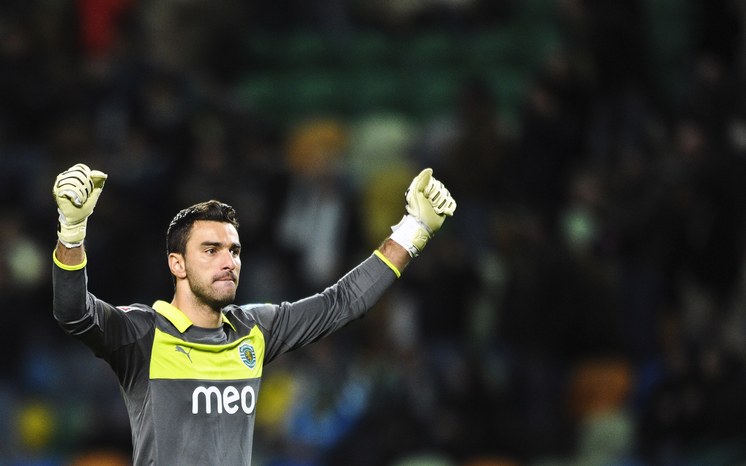 Футболист Спортинг Руй Патрисио