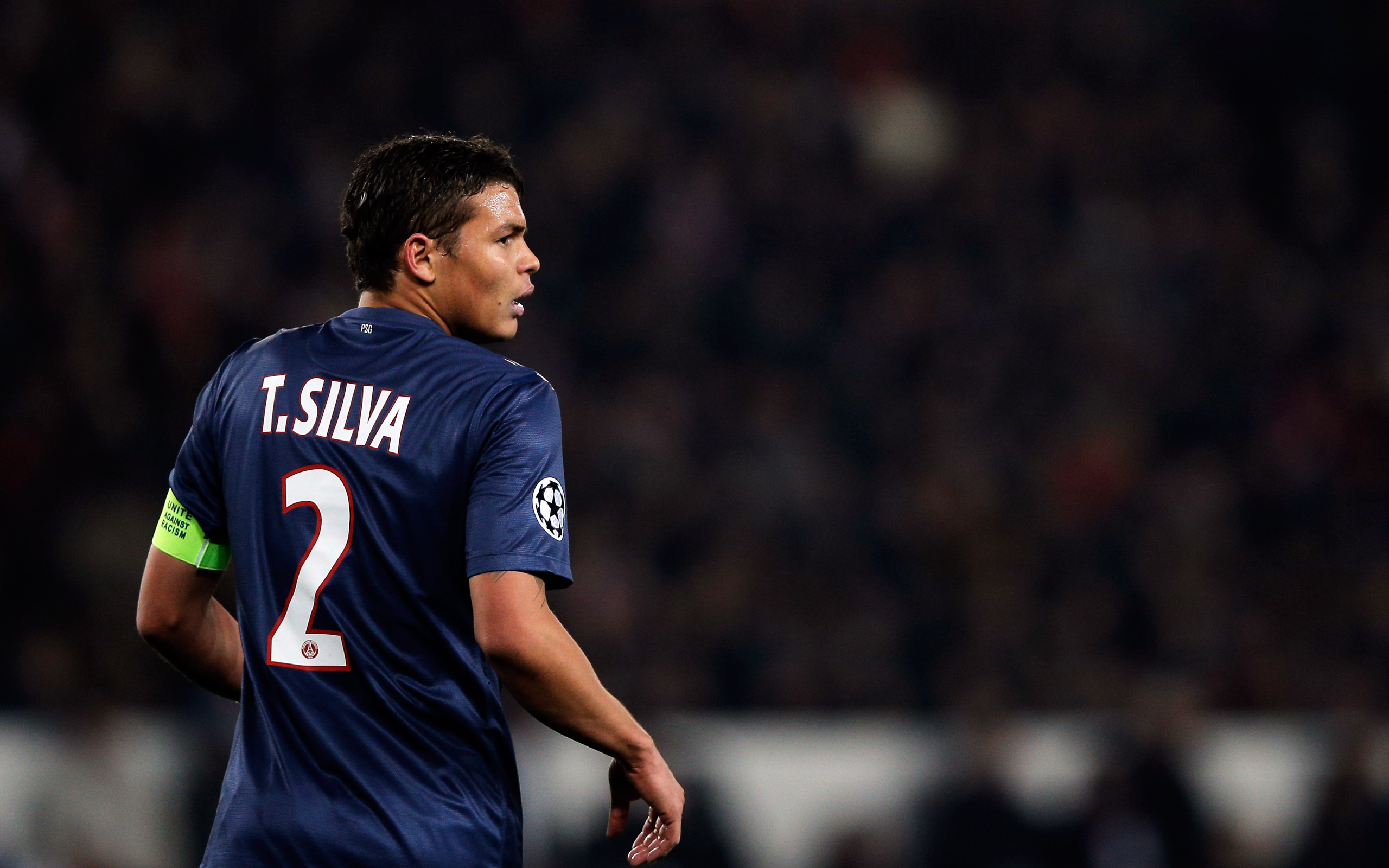 Игрок номер 2 из ПСЖ Тиаго Силва