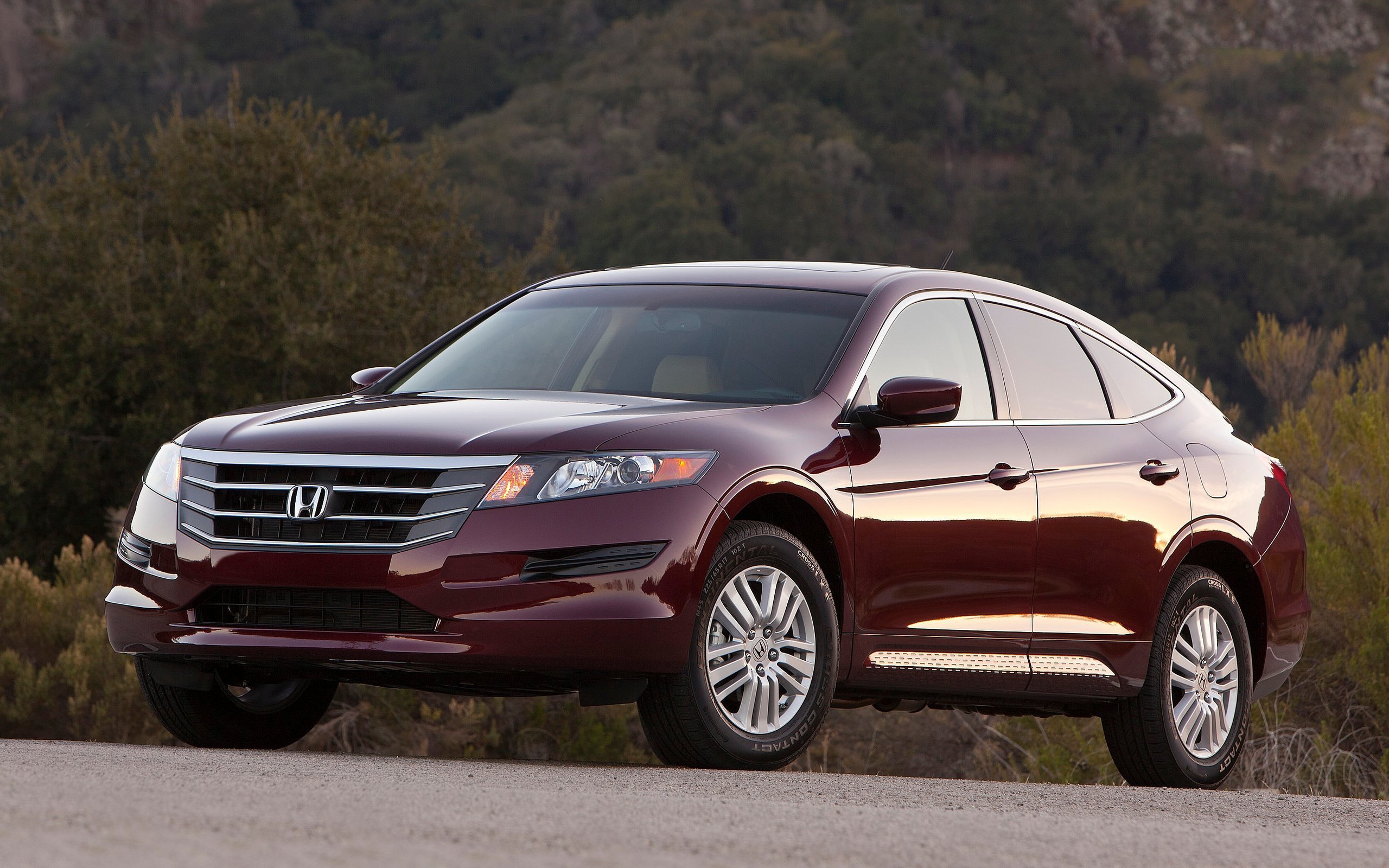 Надежный автомобиль Honda Crosstour