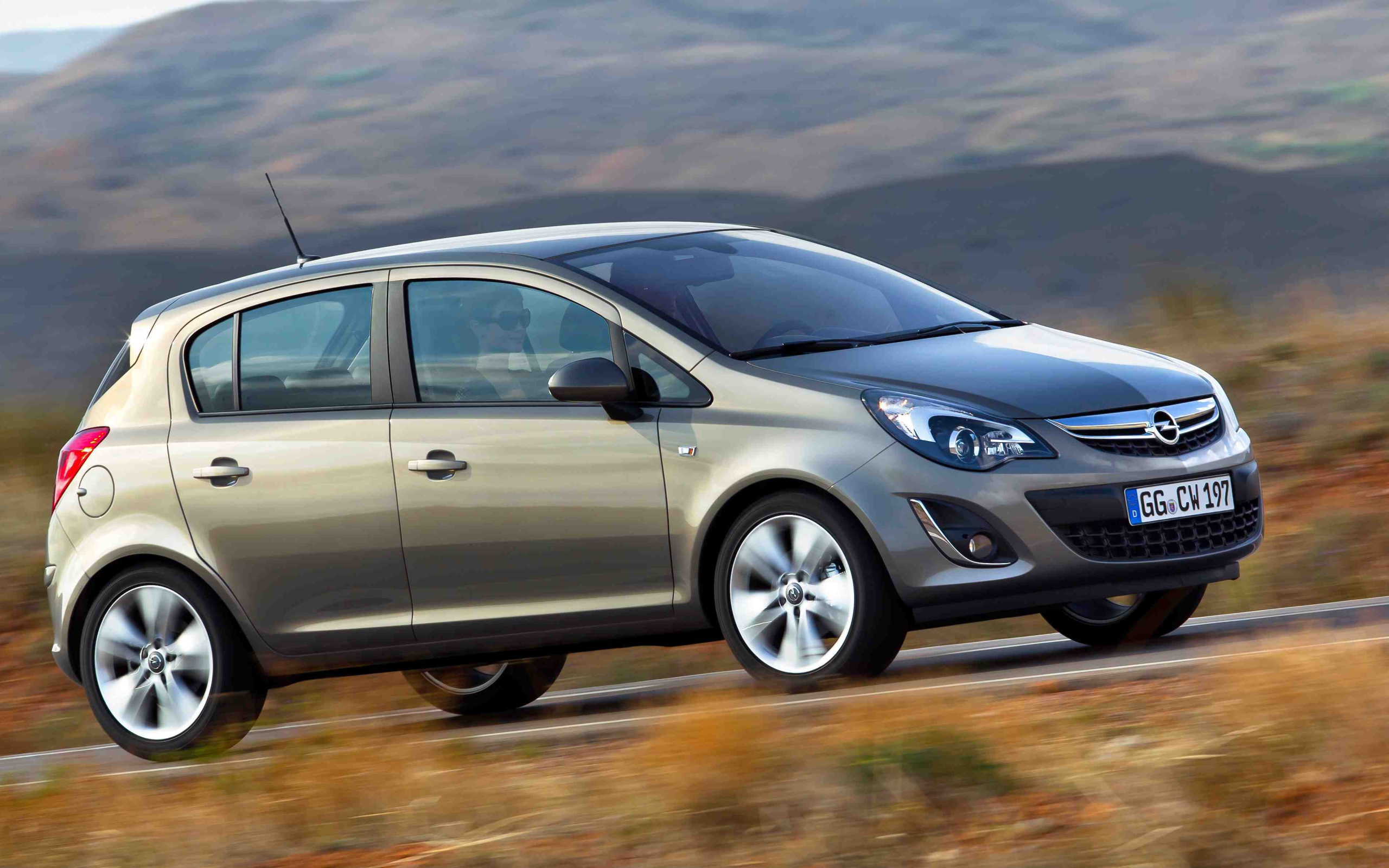 Надежная машина Opel Corsa