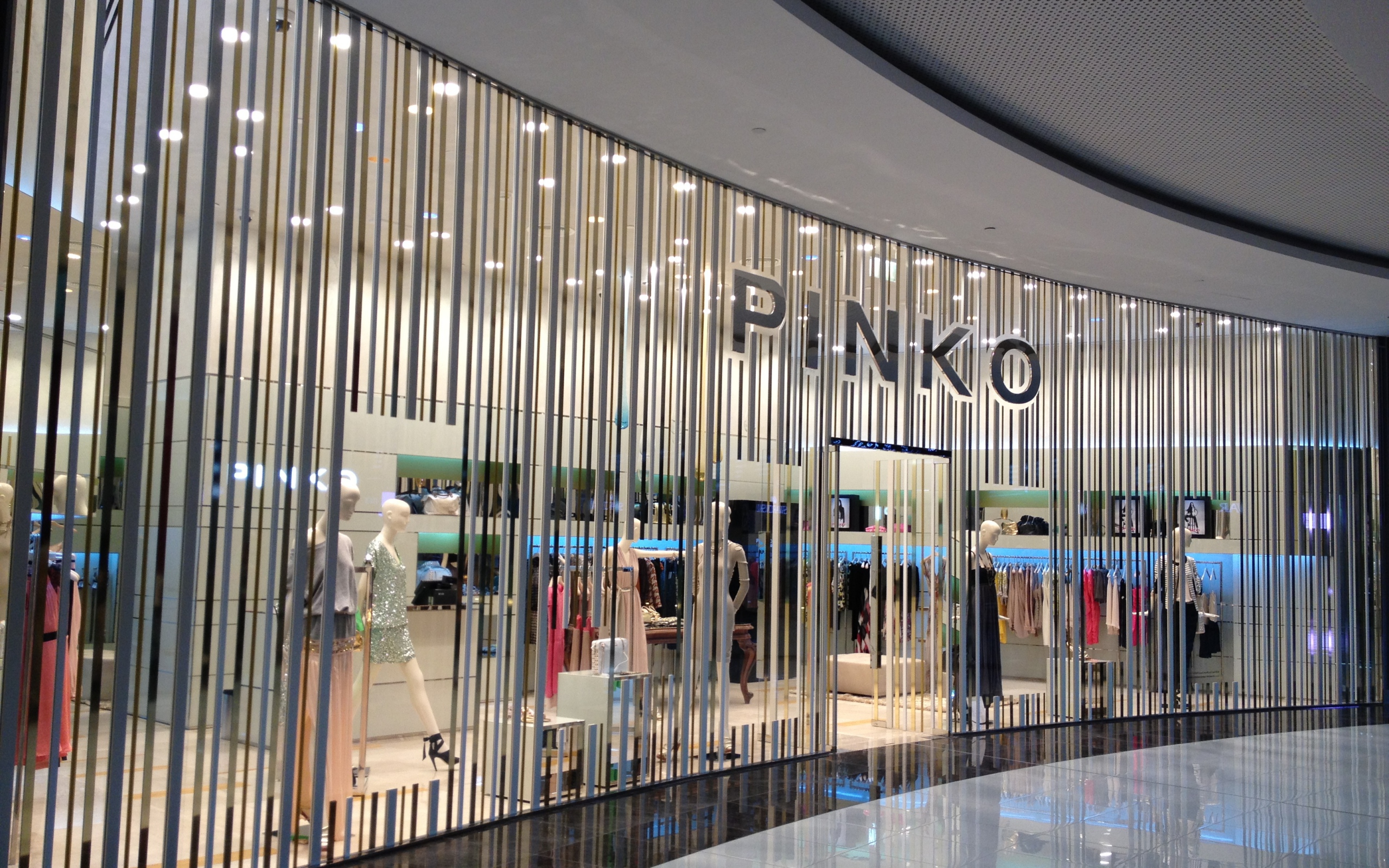 Бутик бренда Pinko