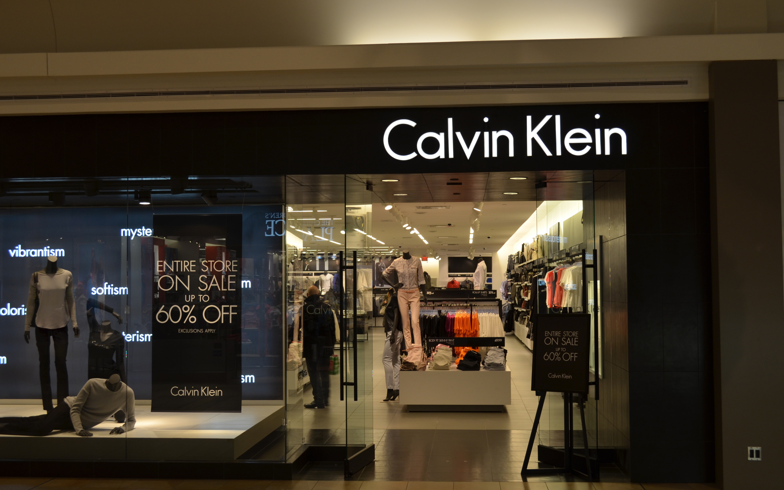 Бутик одежды Calvin Klein