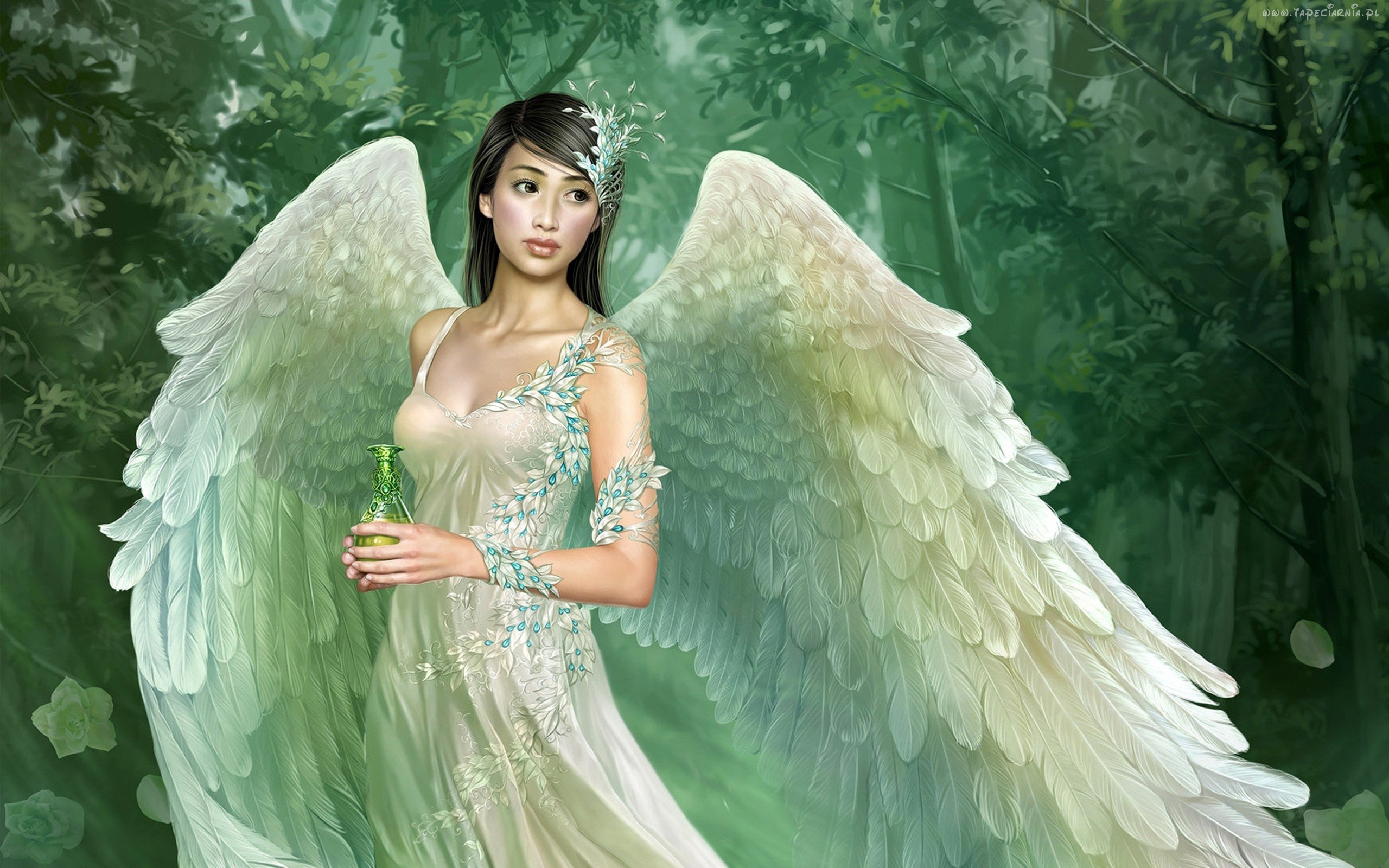 Ангел в белом платье