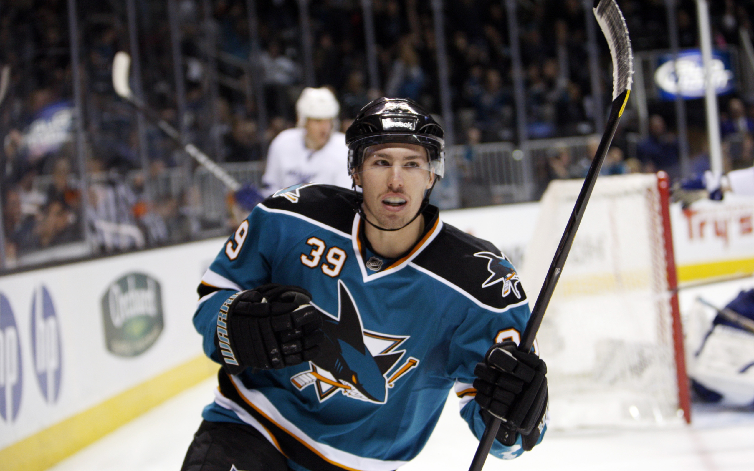 Известный Хоккеист Логан Кутюр