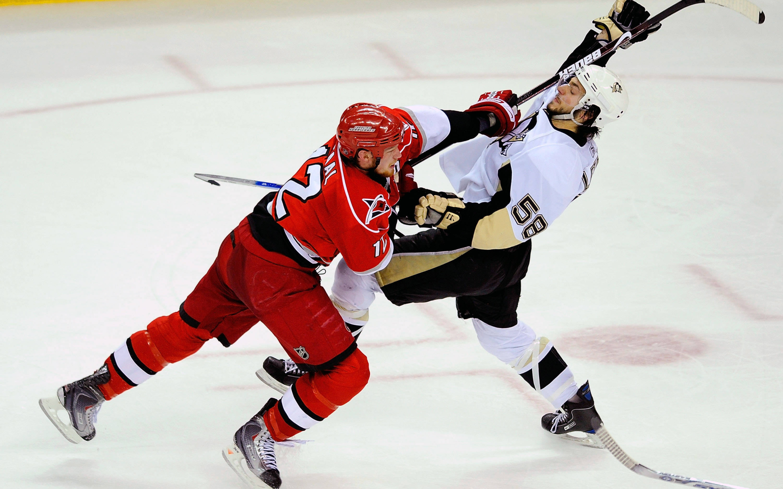 Хоккеист Эрик Стаал