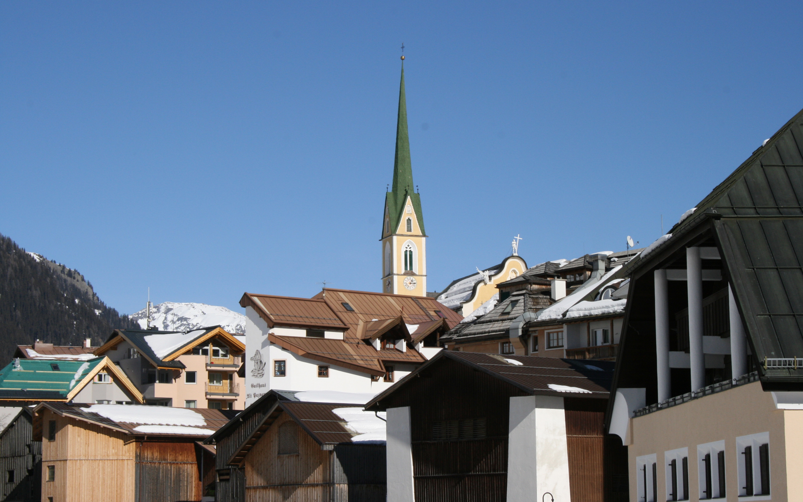 Церковь на горнолыжном курорте Ишгль, Австрия