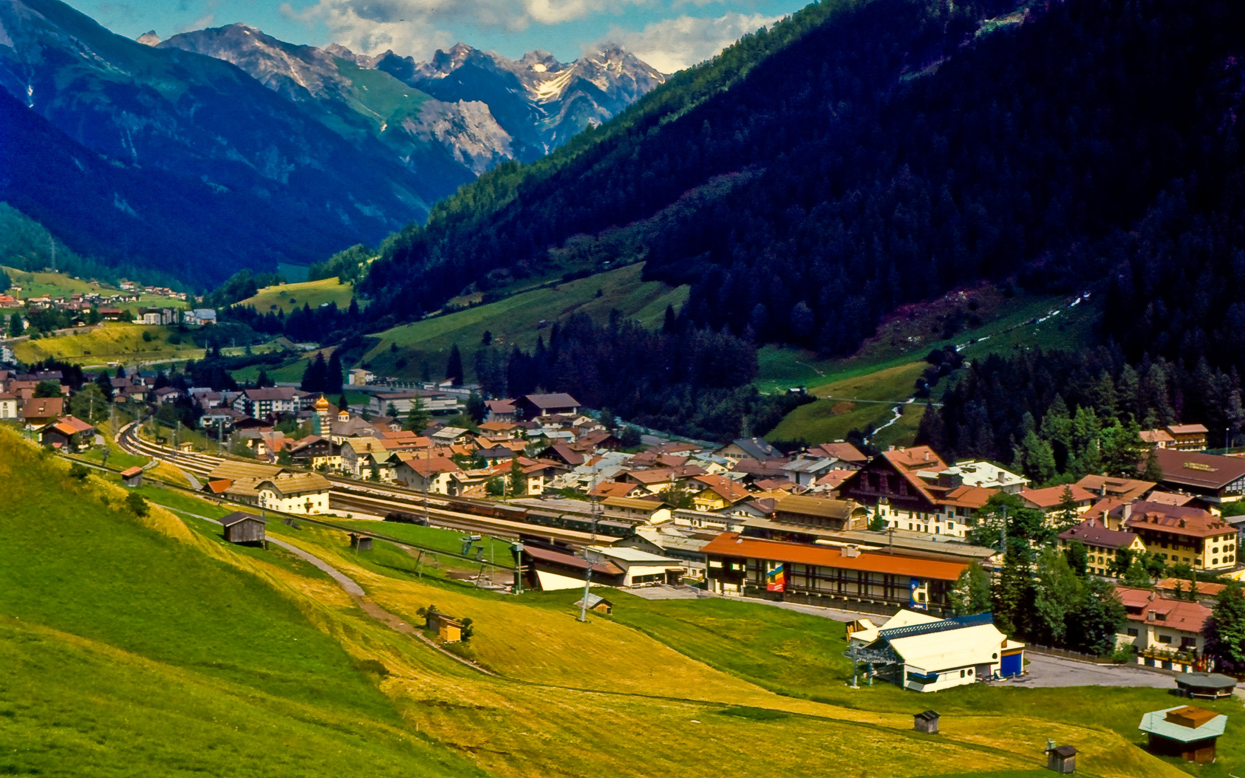 Город на горнолыжном курорте Сант Антон, Австрия