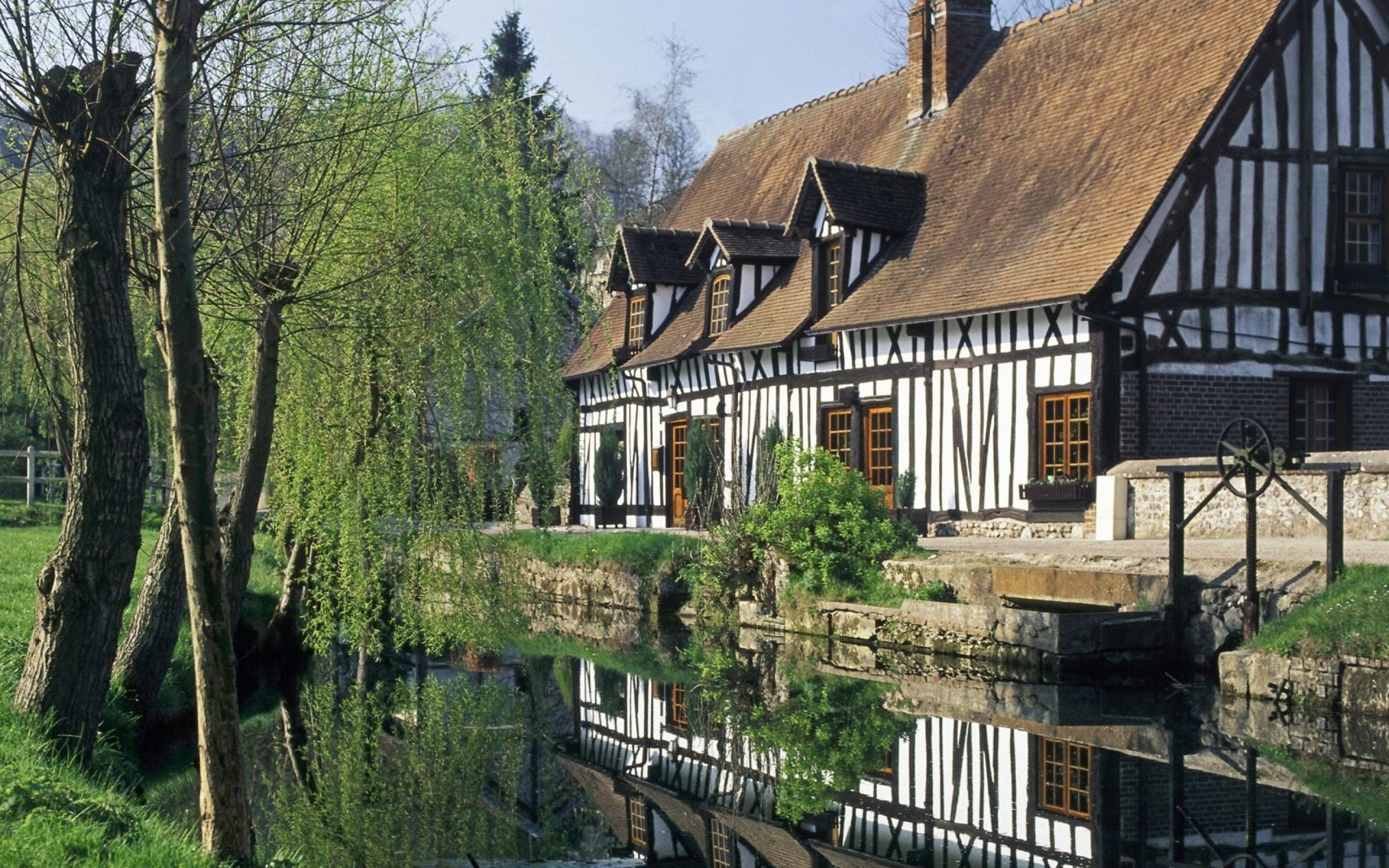 Дом в Нормандии, Франция