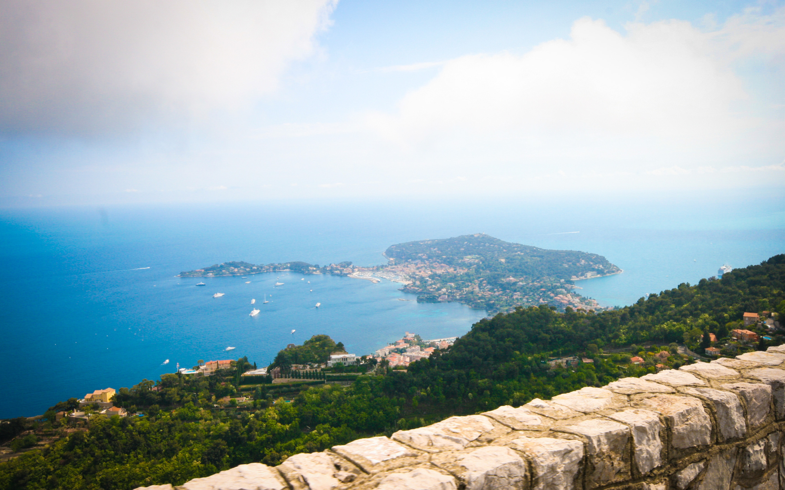 Вид на море на курорте Сен-Жан-Кап-Ферра, Франция