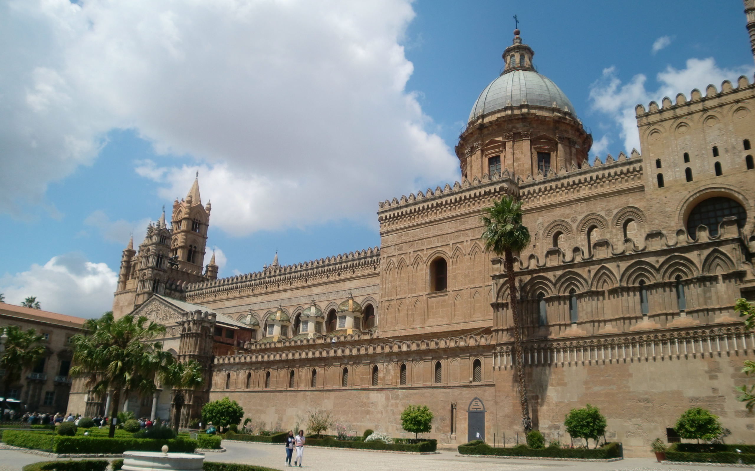 Католический собор на острове Сицилия, Италия