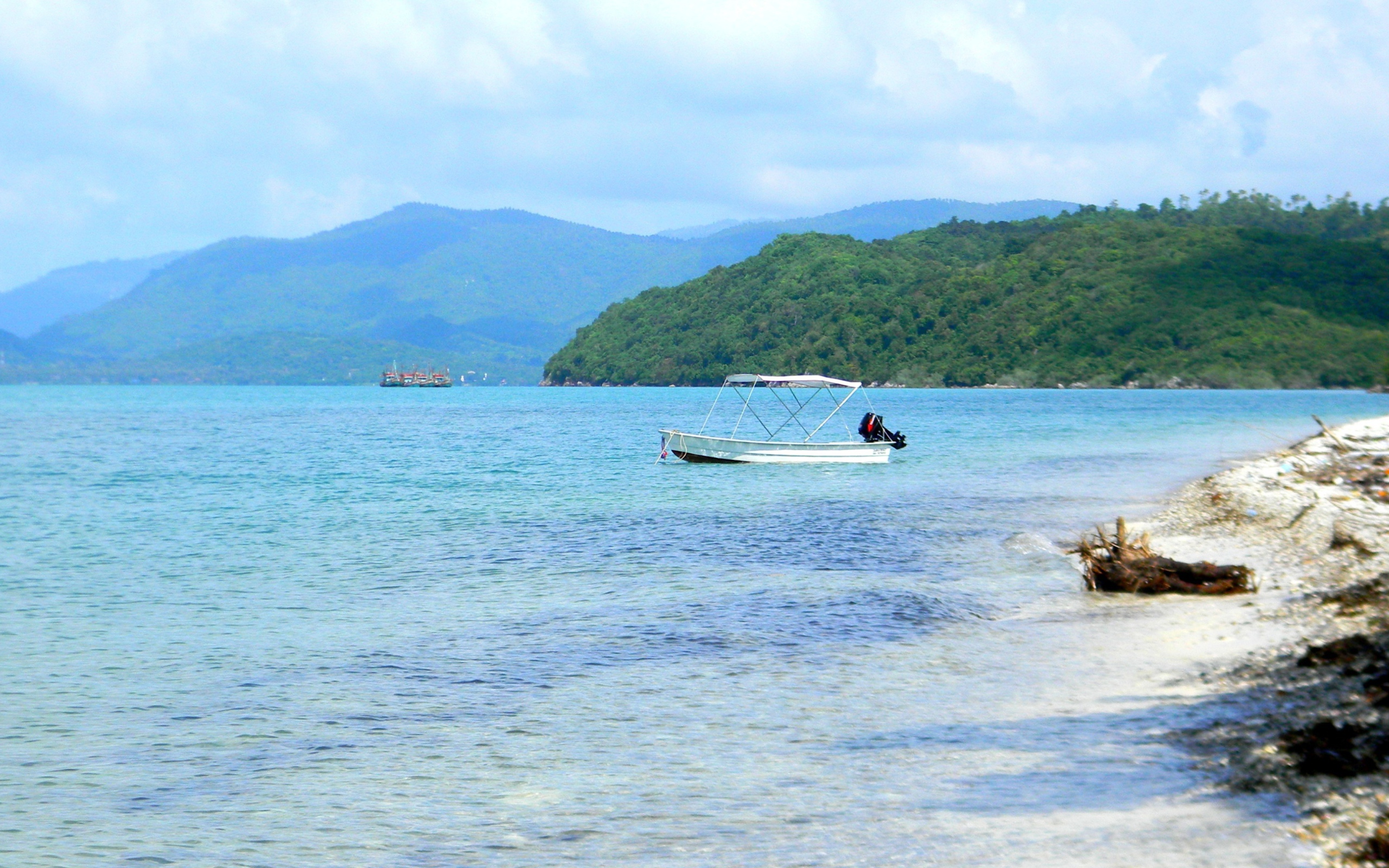 Бухта на острове Тао, Таиланд