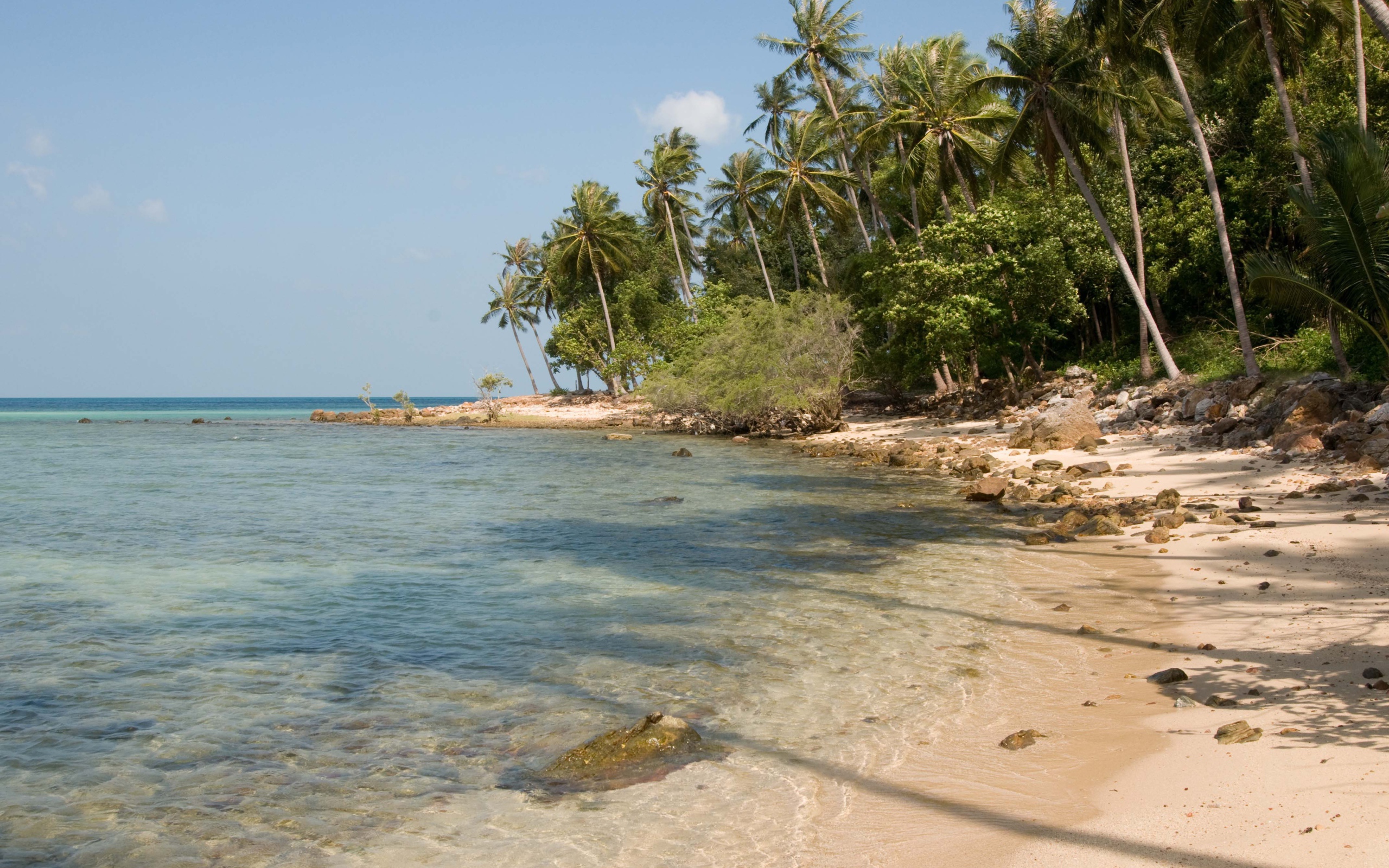 Дикий пляж на острове Панган, Таиланд