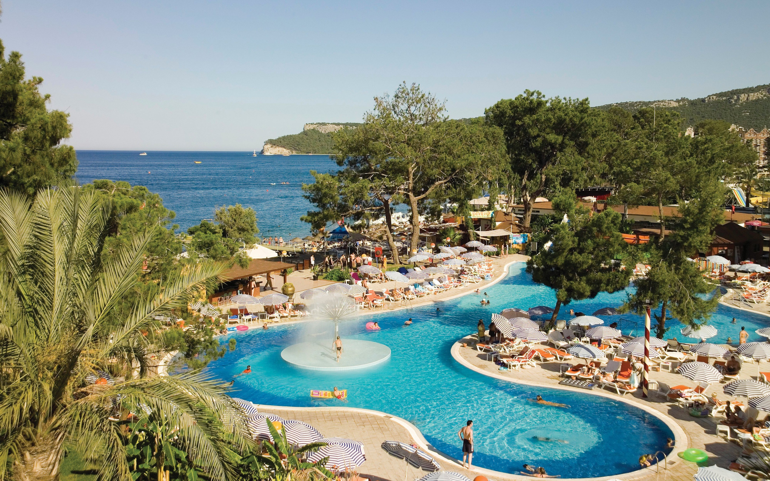 Курорт Кемер зимой, Турция